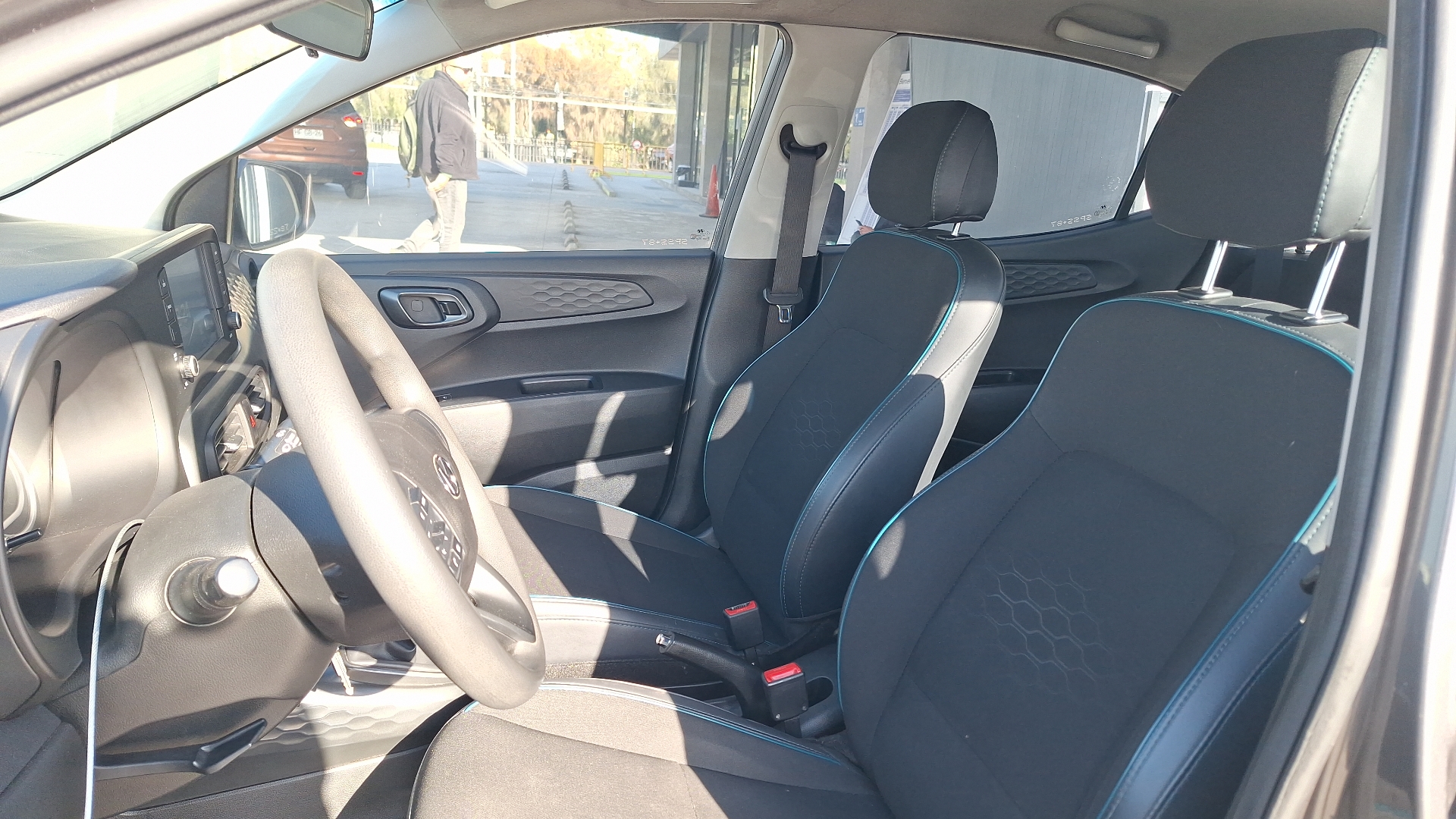 Hyundai Grand I10 — foto 14 de 15