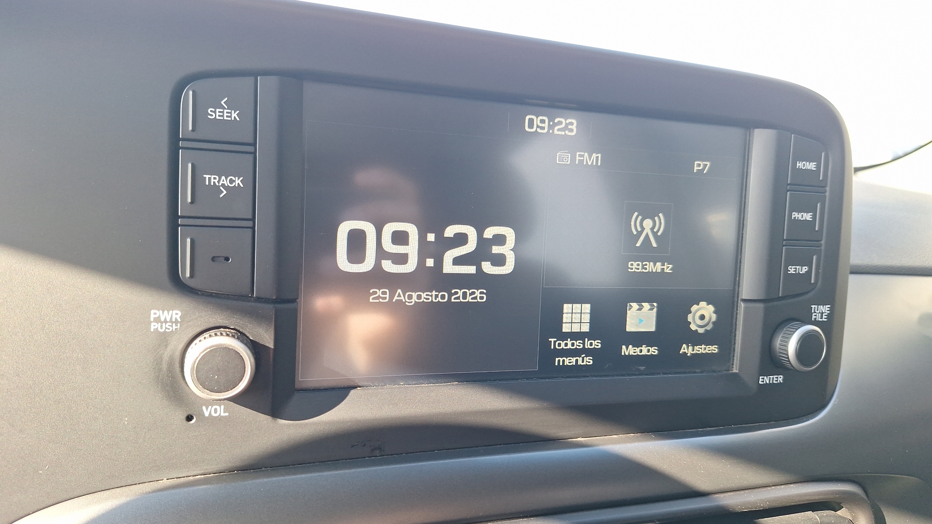 Hyundai Grand I10 — foto 10 de 15