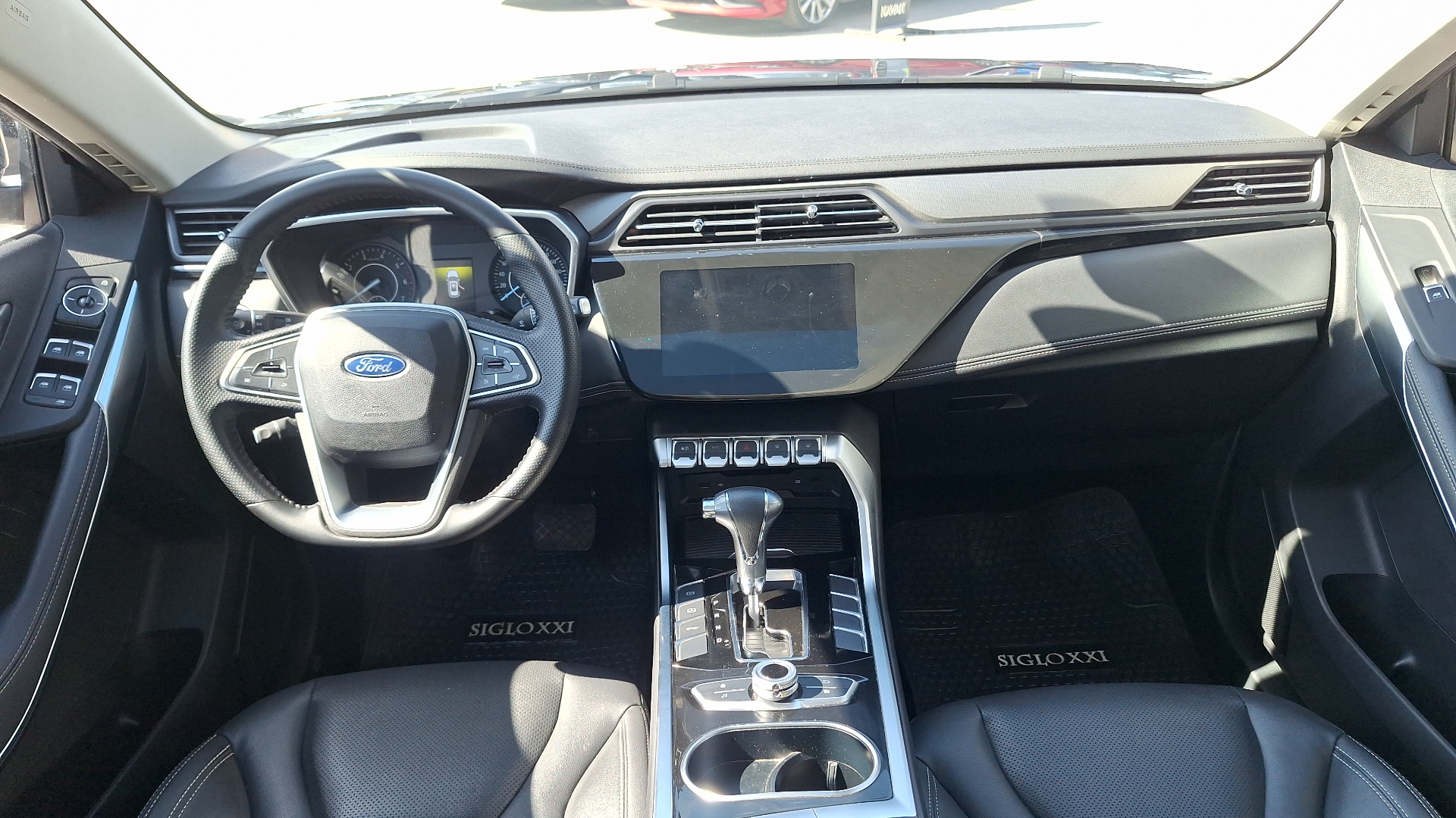 Ford Territory — foto 6 de 16