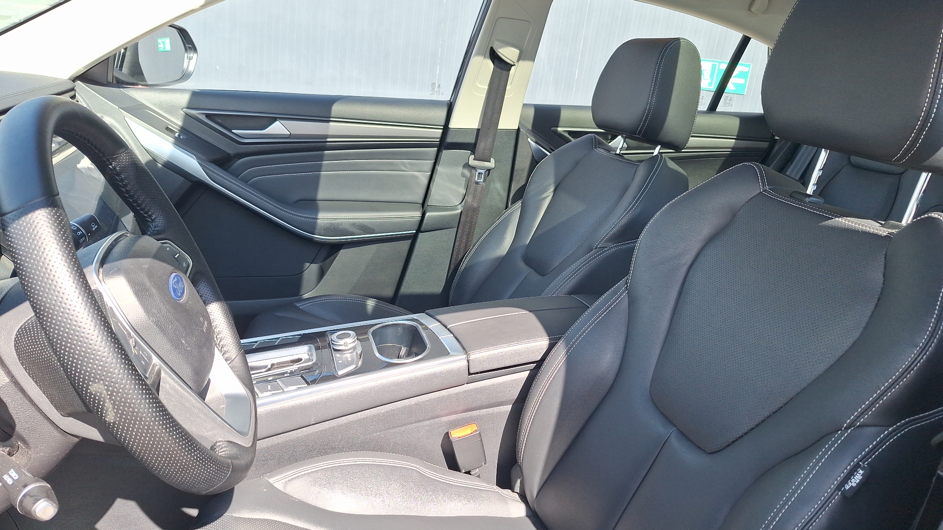 Ford Territory — foto 15 de 16