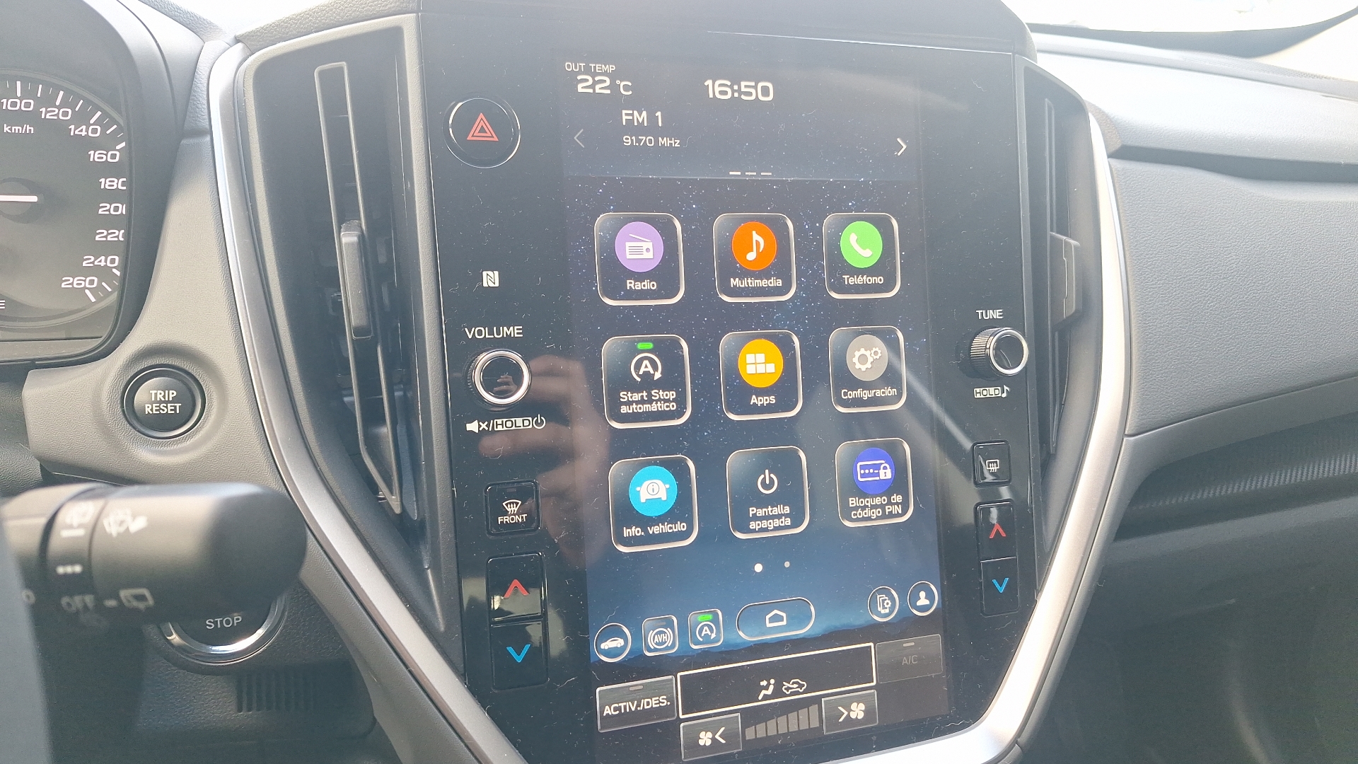 Subaru Crosstrek — foto 10 de 15