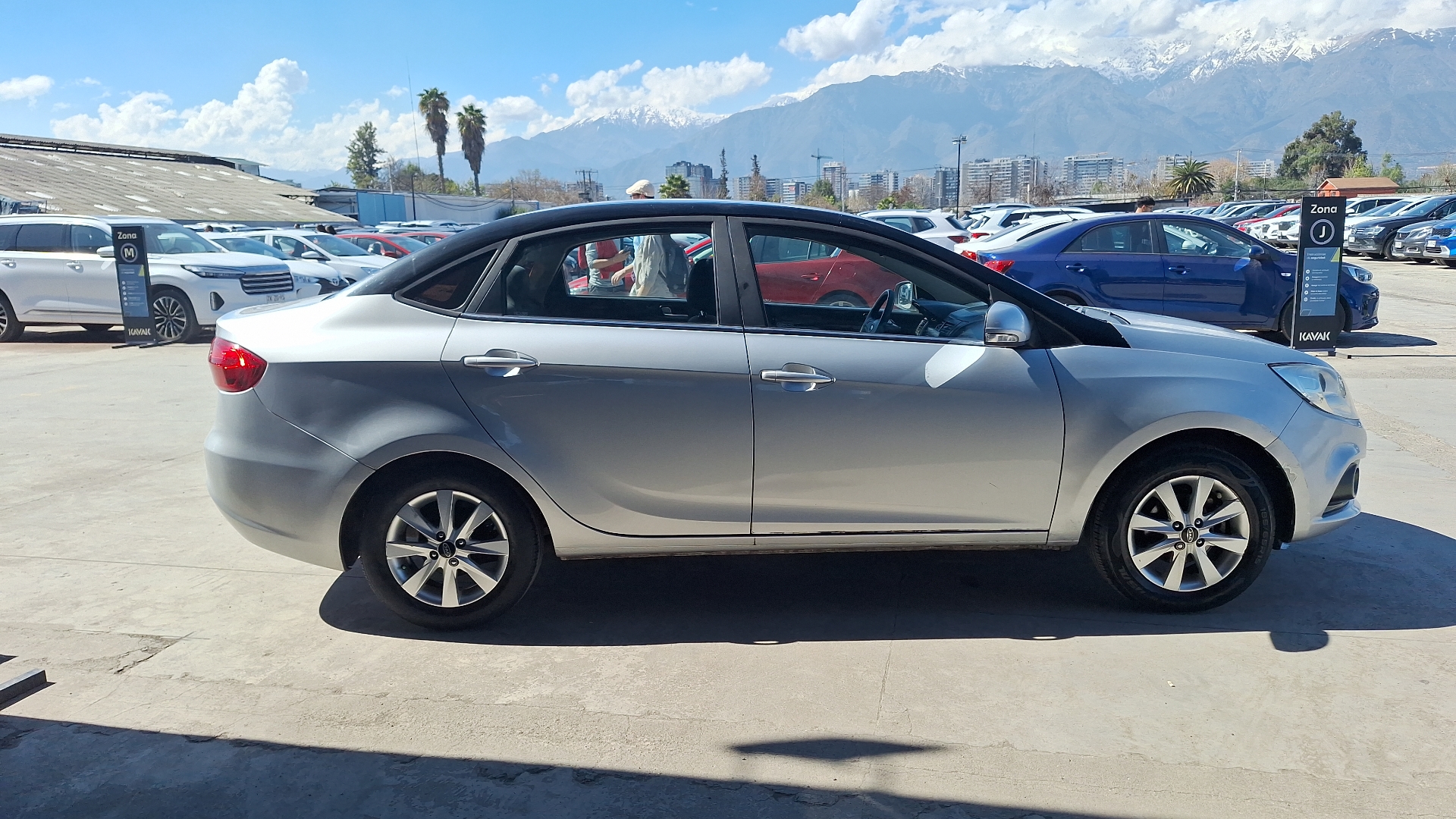 JAC J4 — foto 5 de 15
