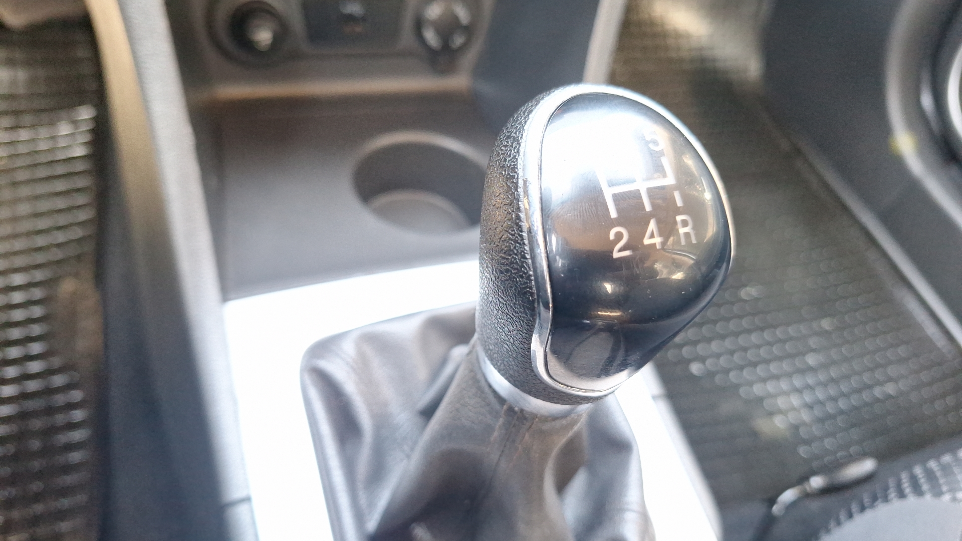 JAC J4 — foto 11 de 15
