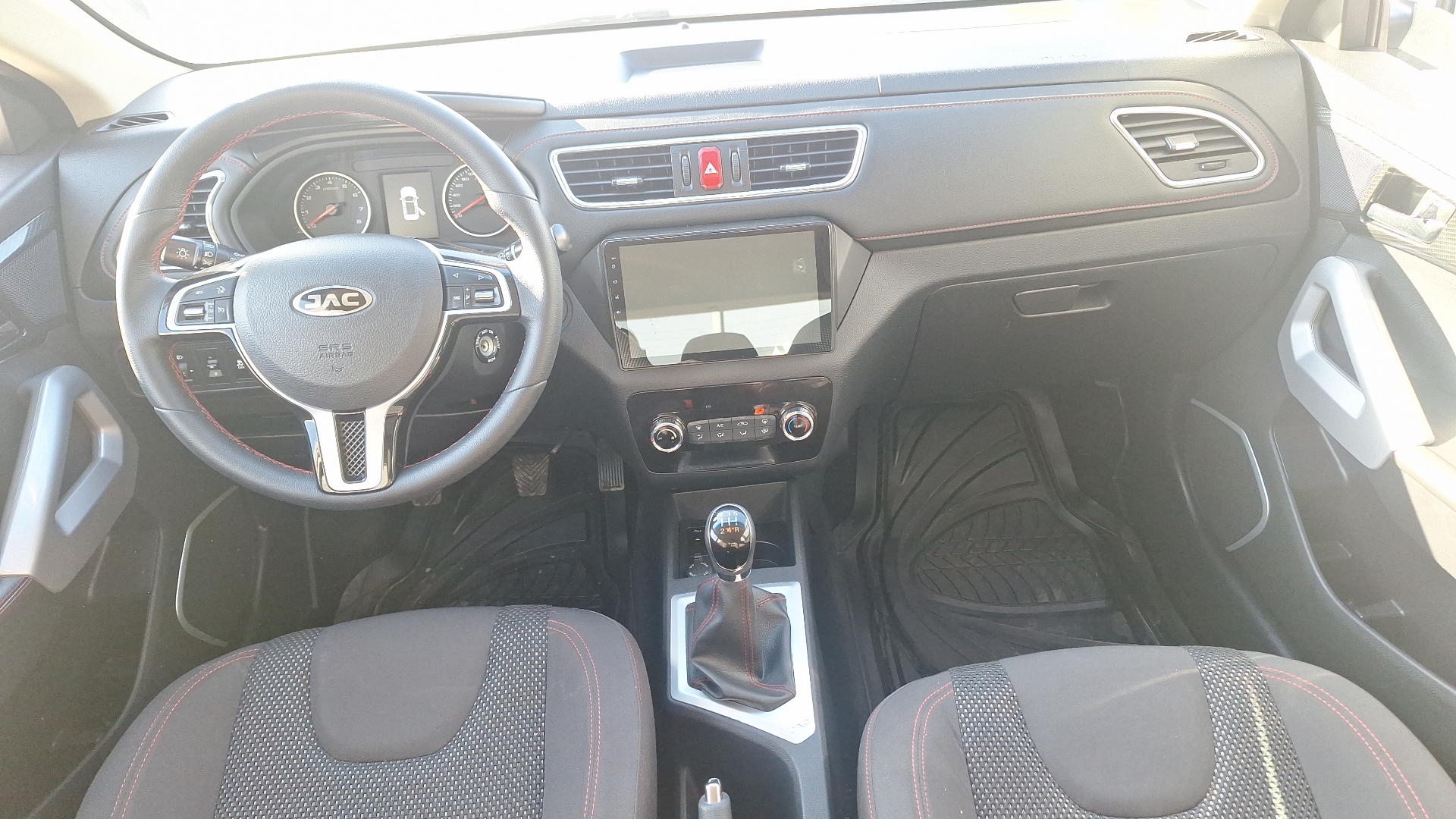JAC Js2 — foto 6 de 15