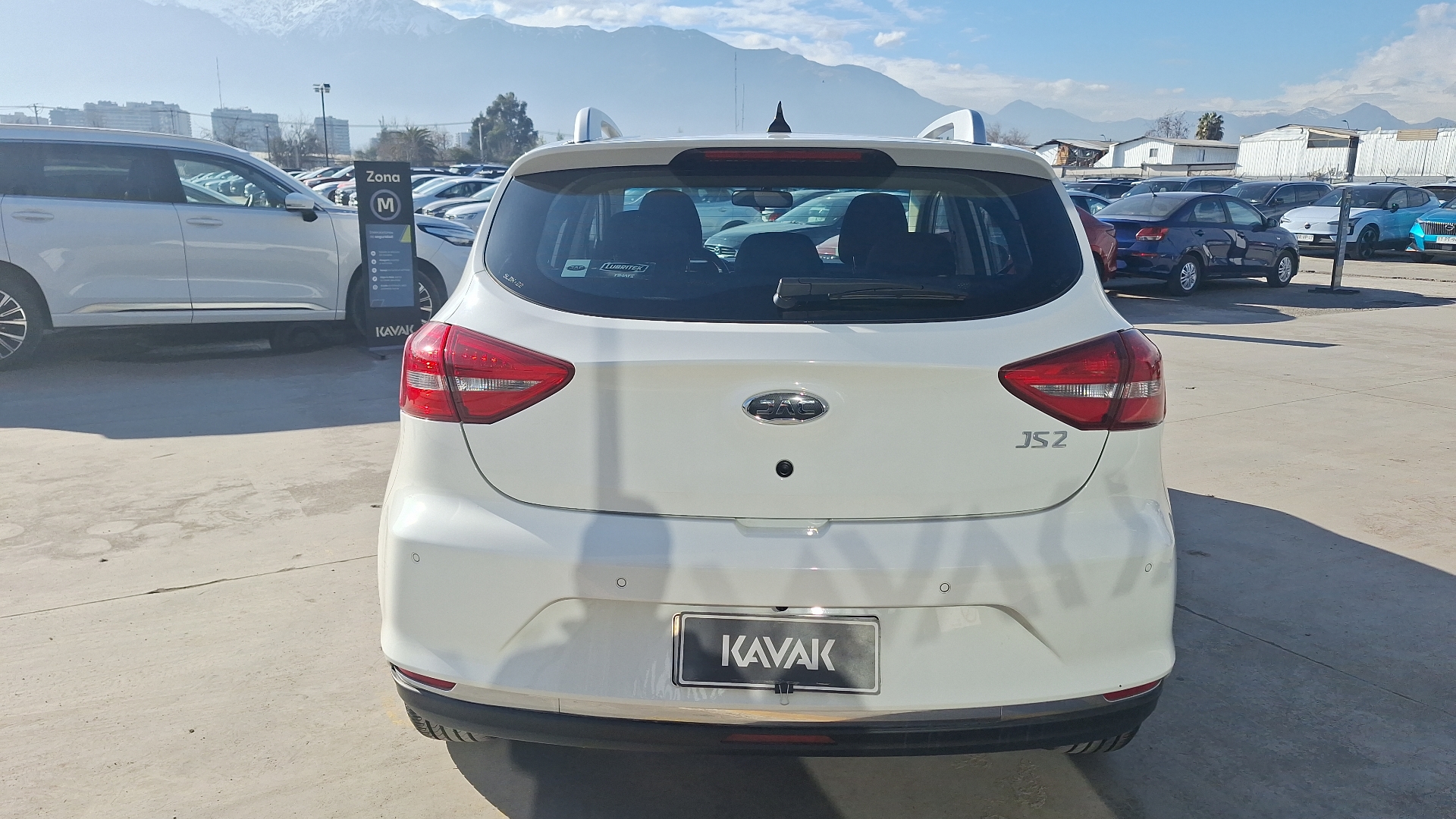 JAC Js2 — foto 3 de 15