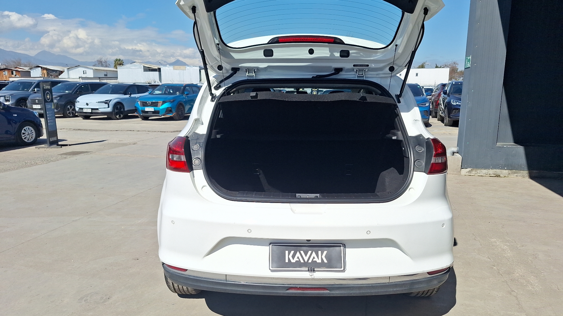 JAC Js2 — foto 4 de 15