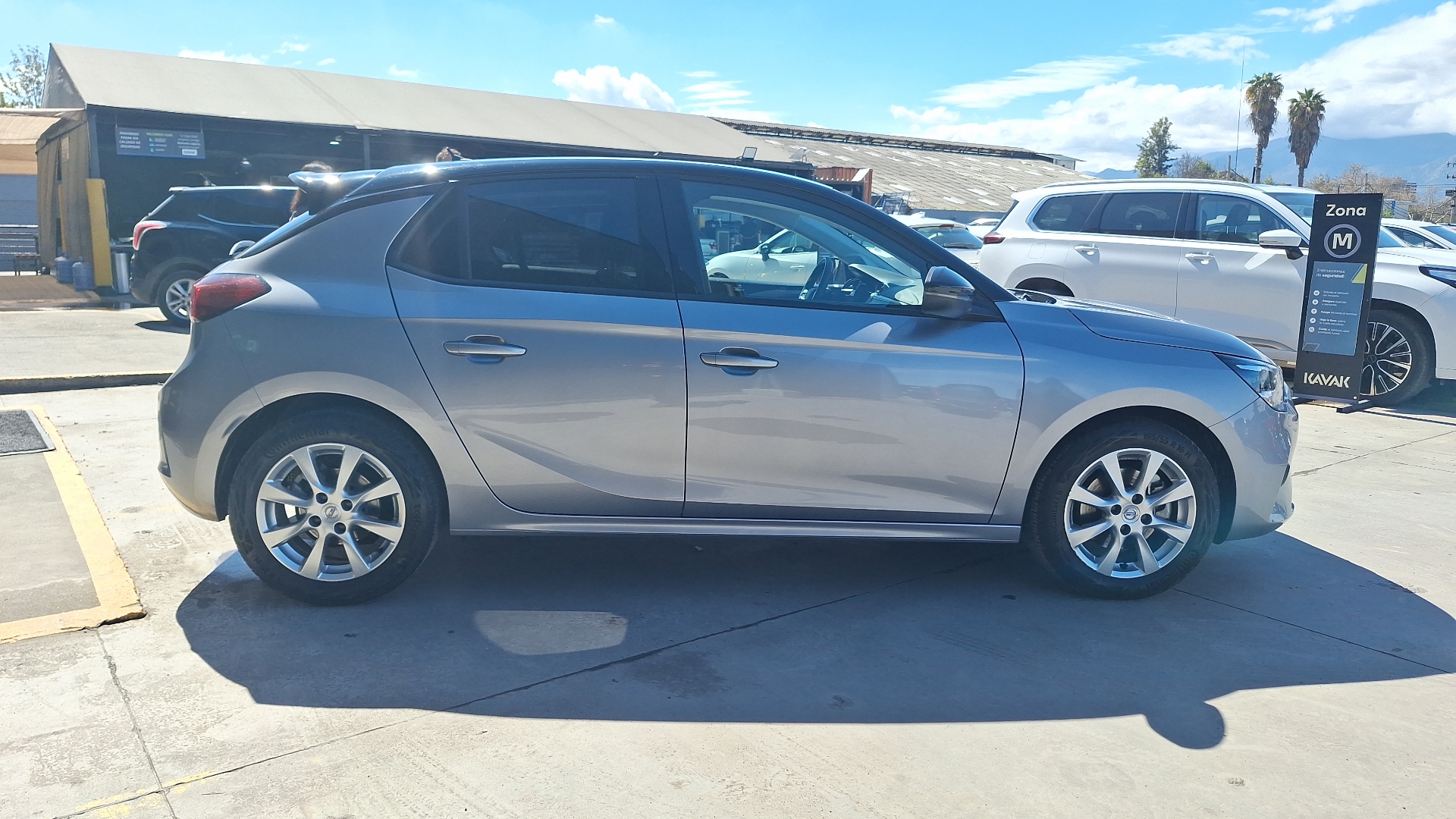 Opel Corsa — foto 5 de 15