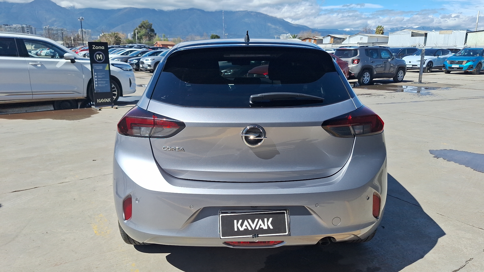 Opel Corsa — foto 3 de 15