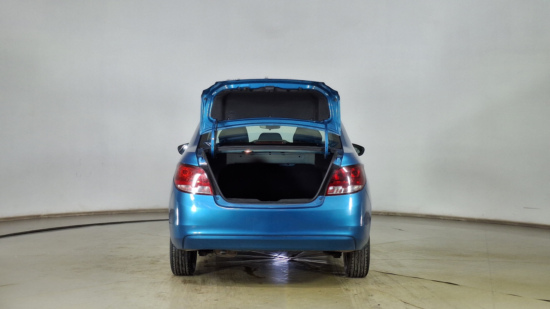 Chevrolet Sail — foto 6 de 15