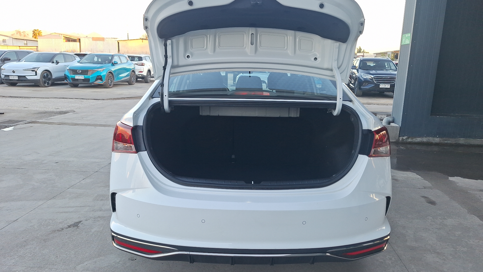 Hyundai Accent — foto 4 de 15