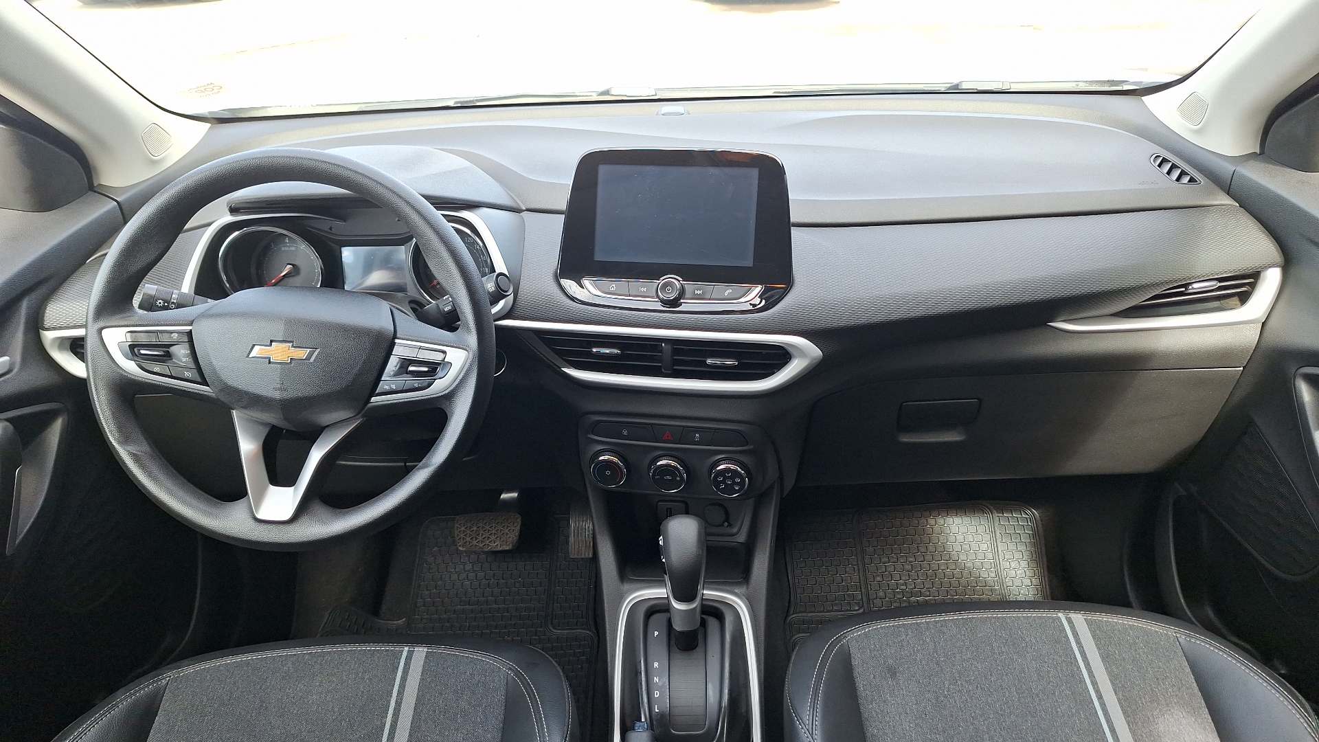 Chevrolet Tracker — foto 6 de 15