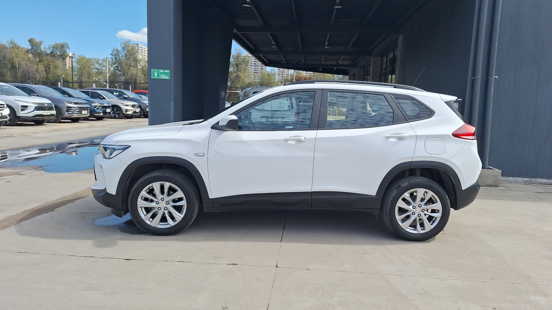 Chevrolet Tracker — foto 2 de 15
