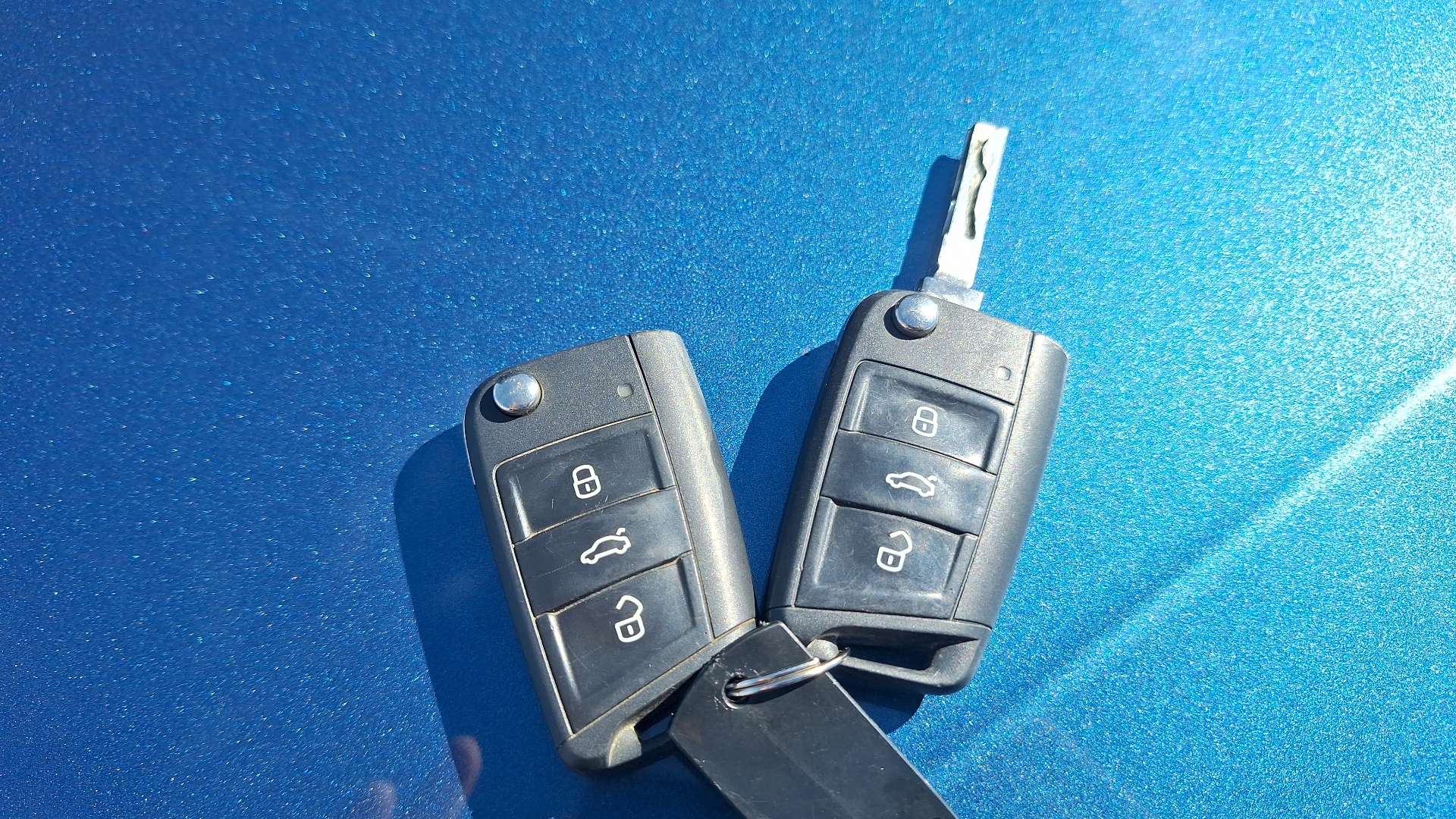 Volkswagen Tiguan — foto 7 de 15