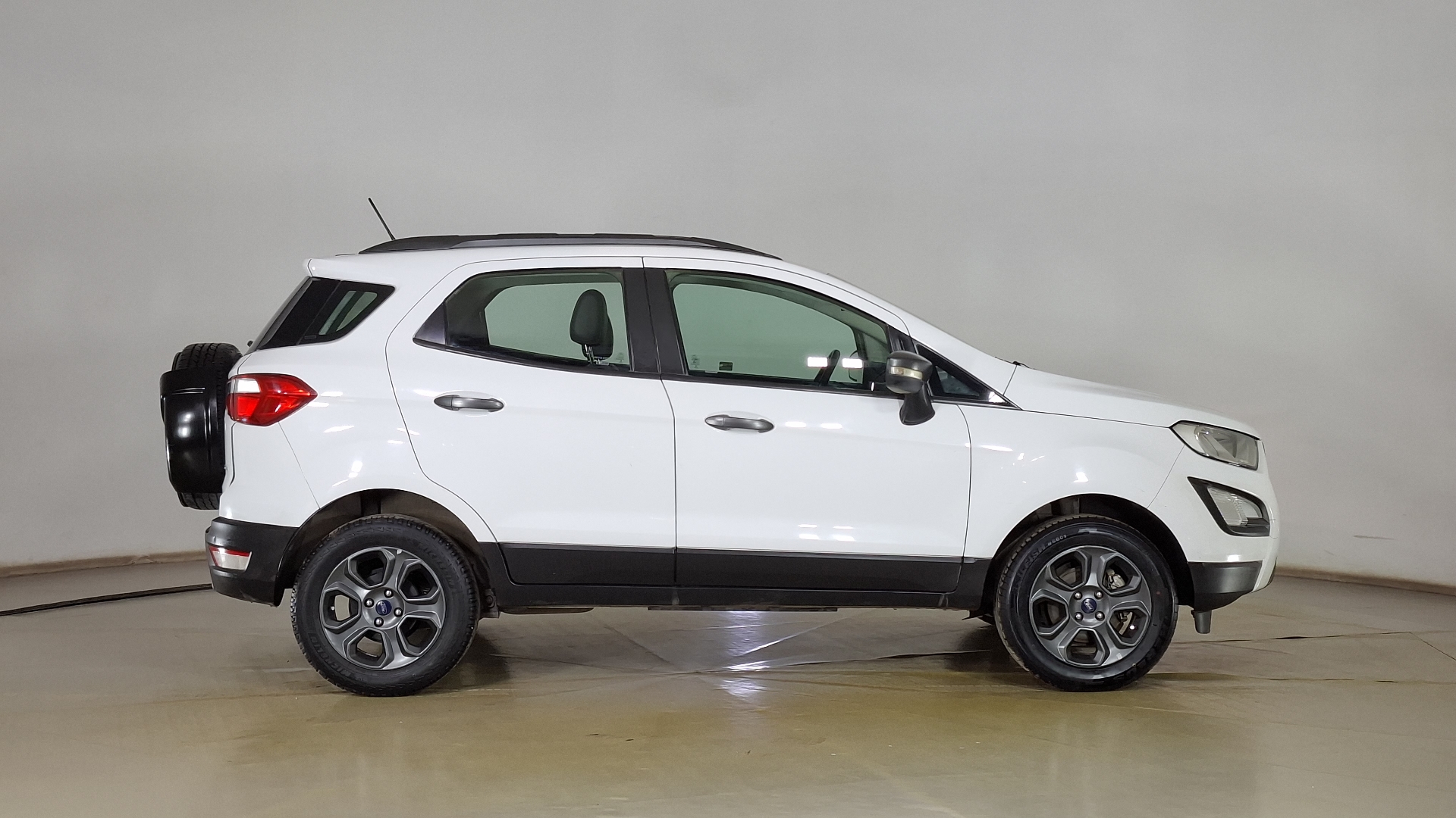 Ford Ecosport — foto 4 de 15