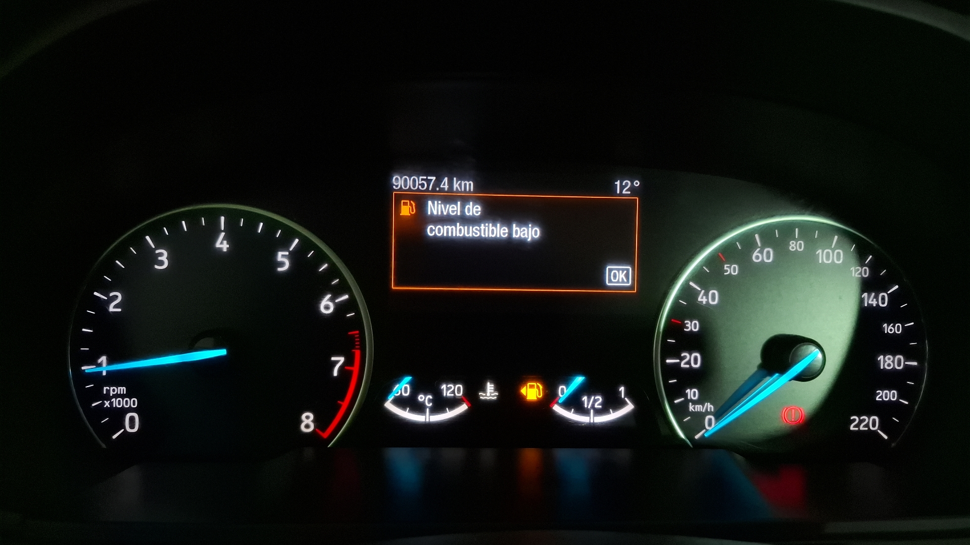 Ford Ecosport — foto 9 de 15