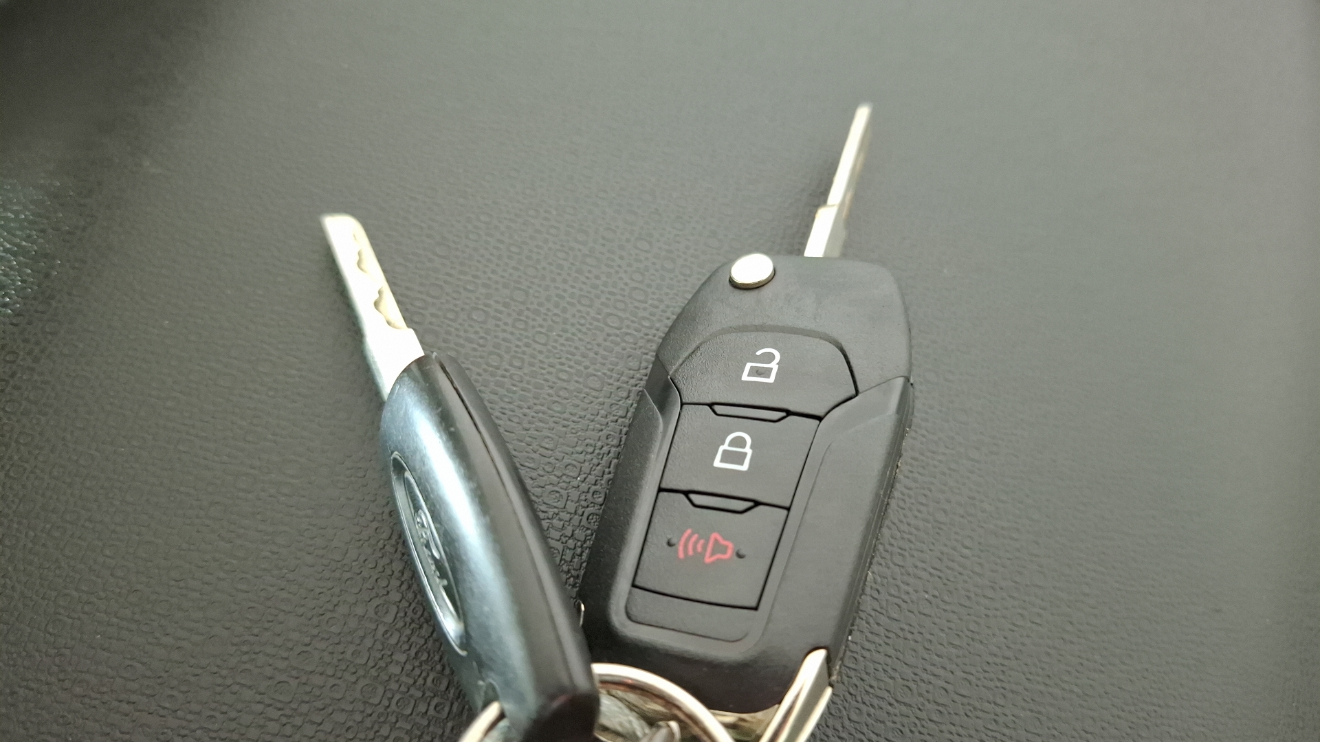 Ford Ecosport — foto 15 de 15