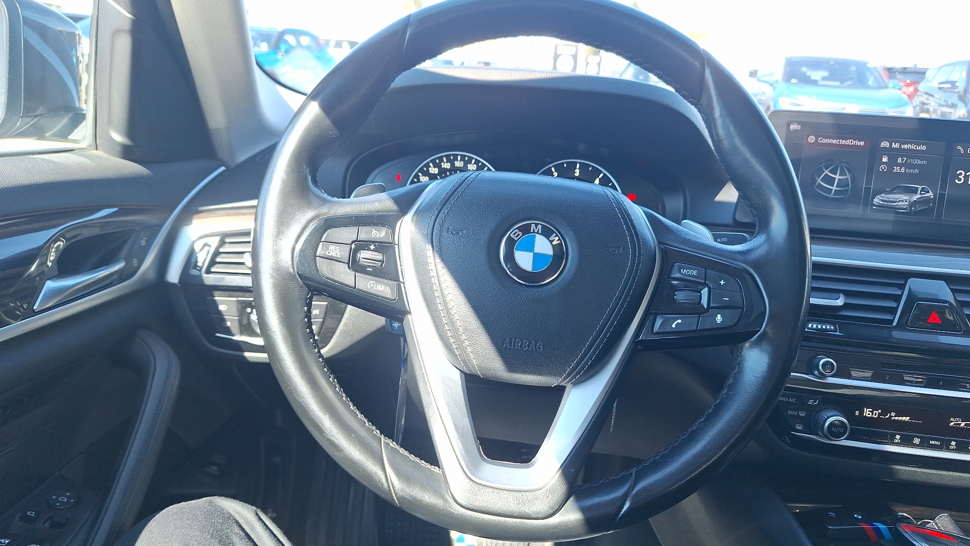 BMW Serie 5 — foto 8 de 16