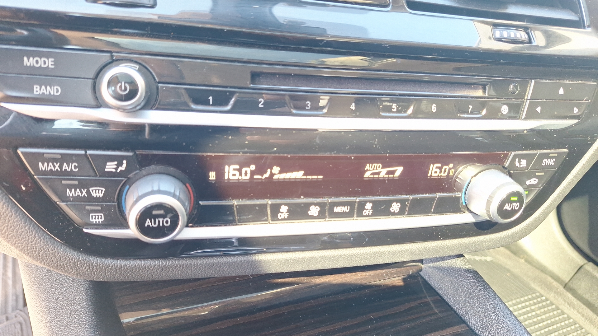 BMW Serie 5 — foto 16 de 16