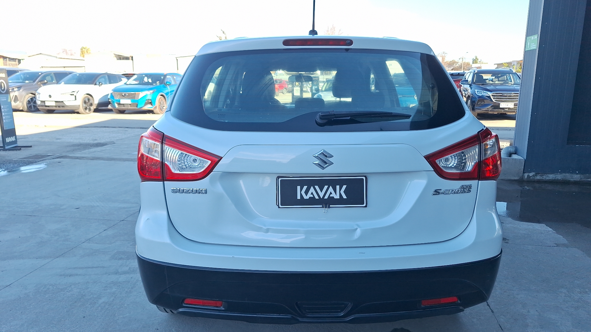 Suzuki S-Cross — foto 3 de 14