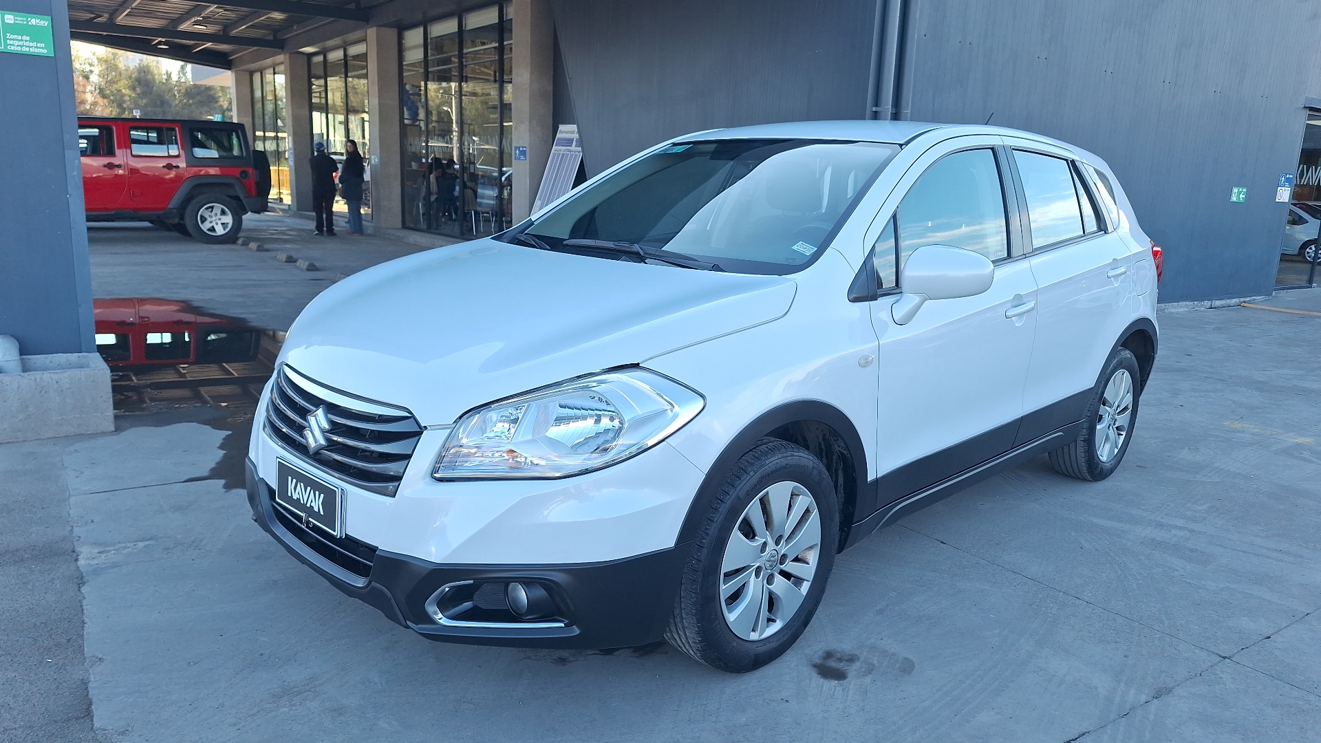 Suzuki S-Cross — foto 1 de 14