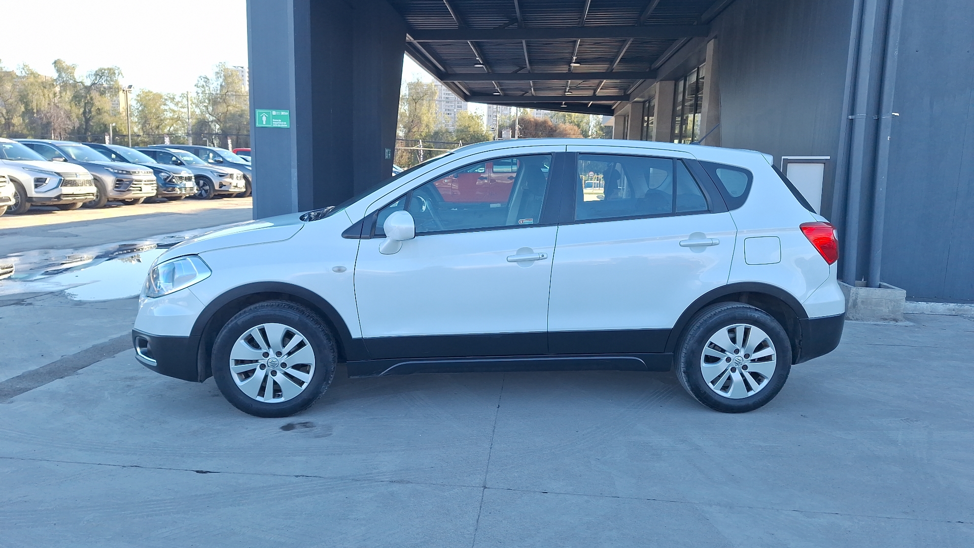 Suzuki S-Cross — foto 2 de 14