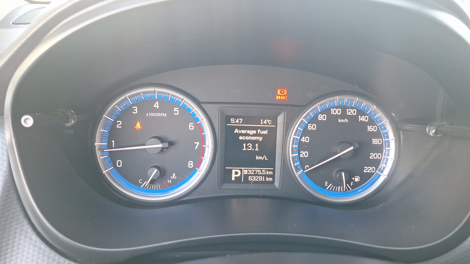Suzuki S-Cross — foto 9 de 14