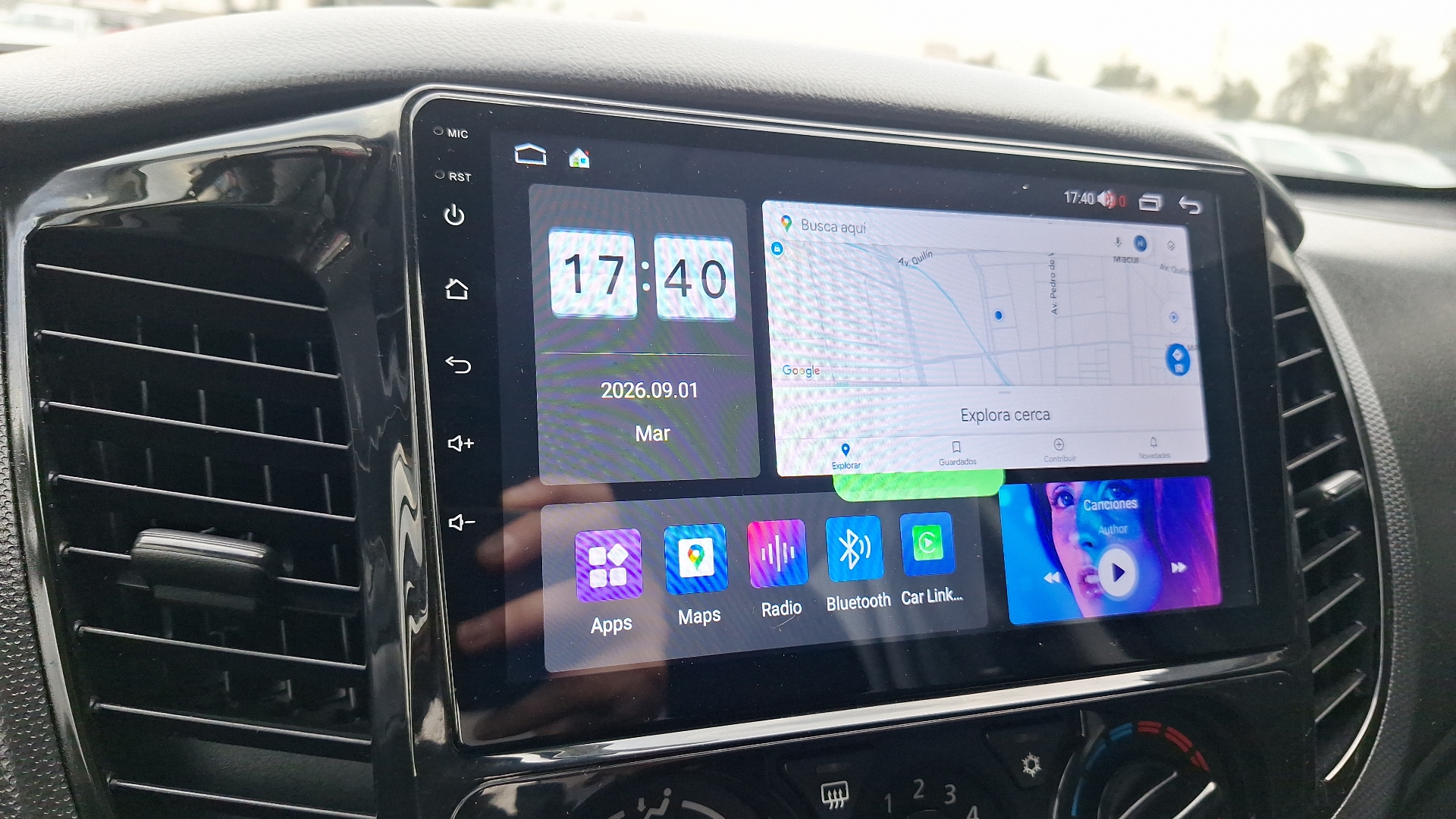 Mitsubishi L200 — foto 10 de 14
