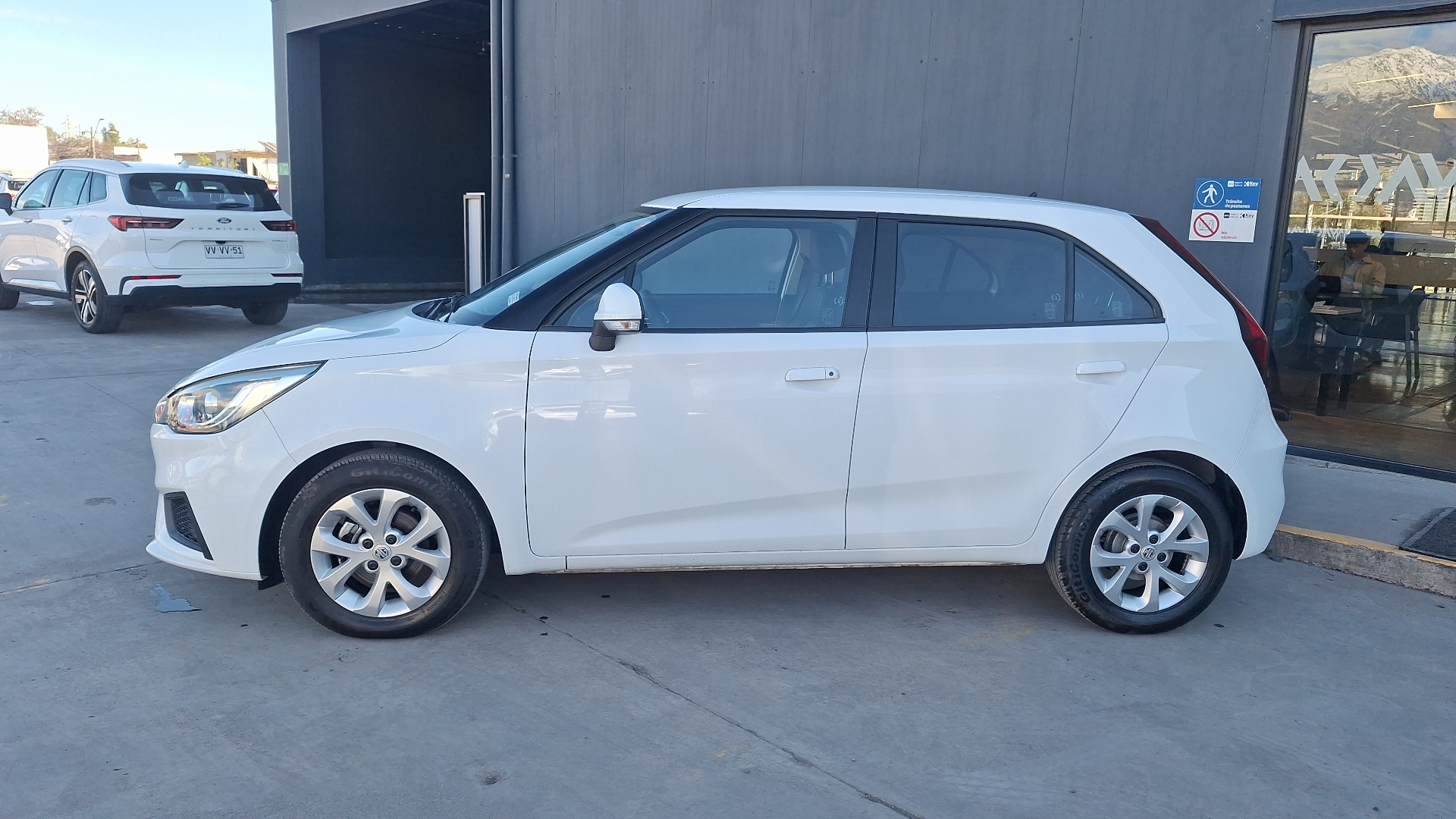 MG 3 — foto 2 de 15