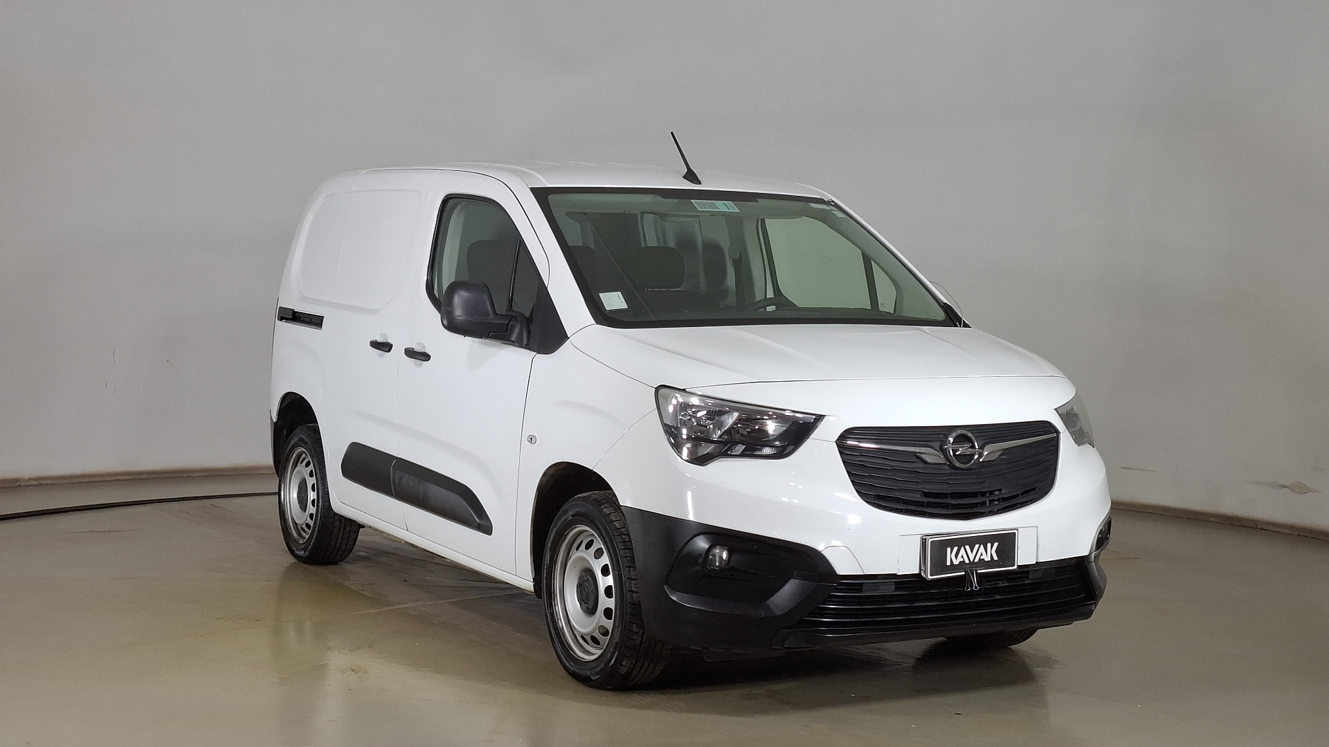 Opel Combo — foto 3 de 14