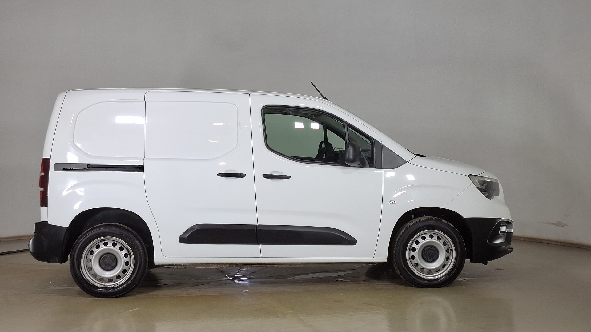 Opel Combo — foto 4 de 14