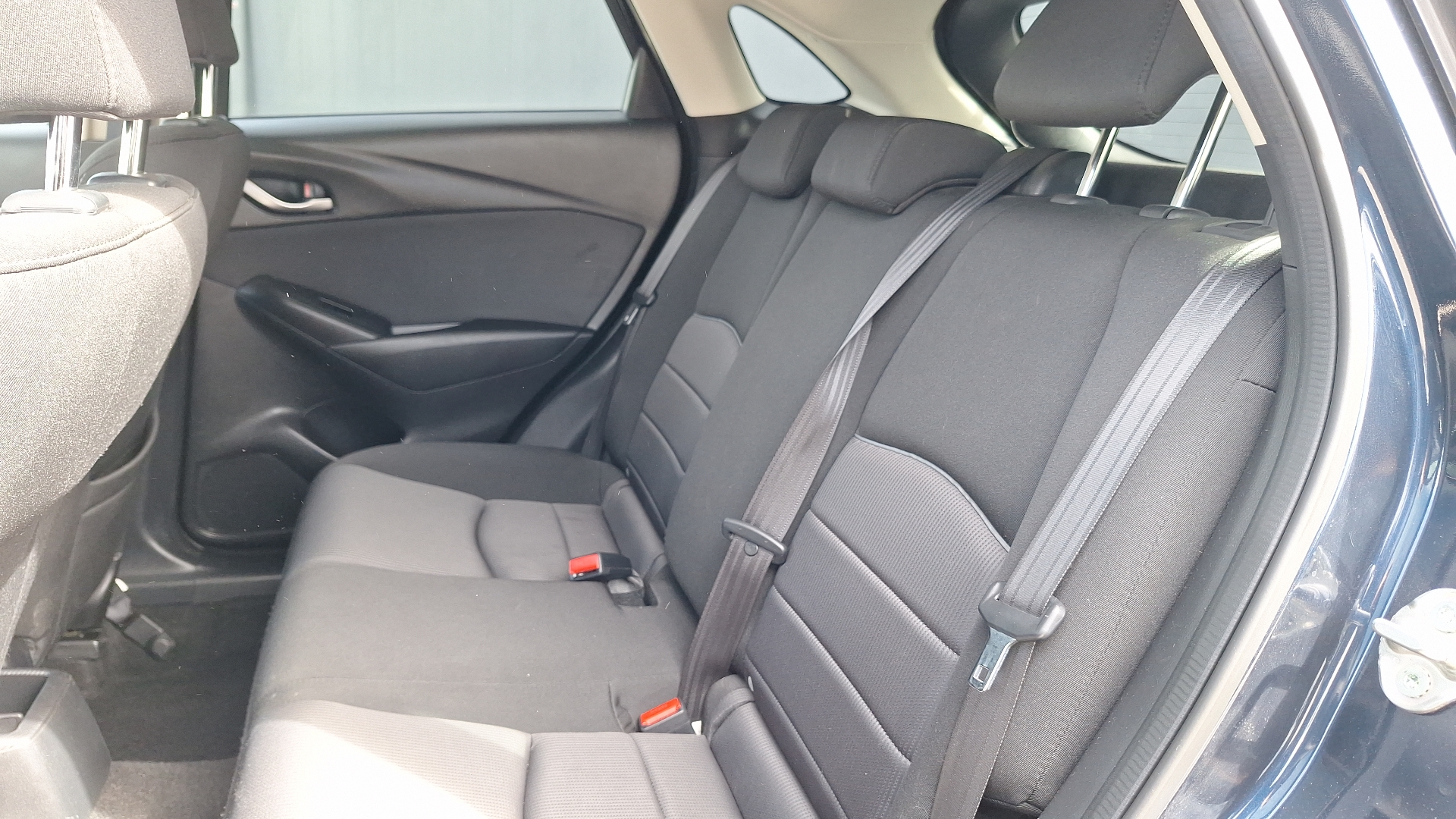 Mazda CX-3 — foto 13 de 15