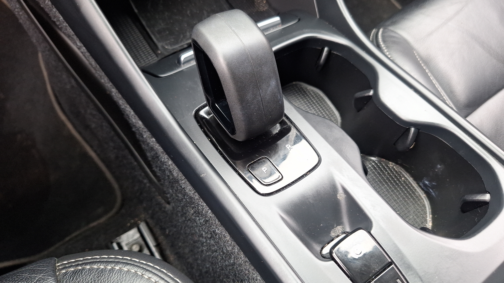 Volvo XC40 — foto 11 de 15