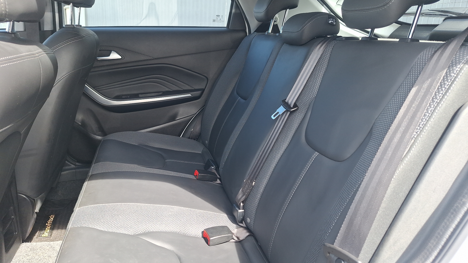 Chery Tiggo 2 Pro — foto 13 de 15