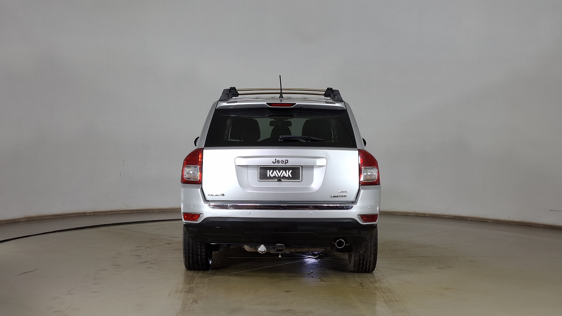Jeep Compass — foto 5 de 16