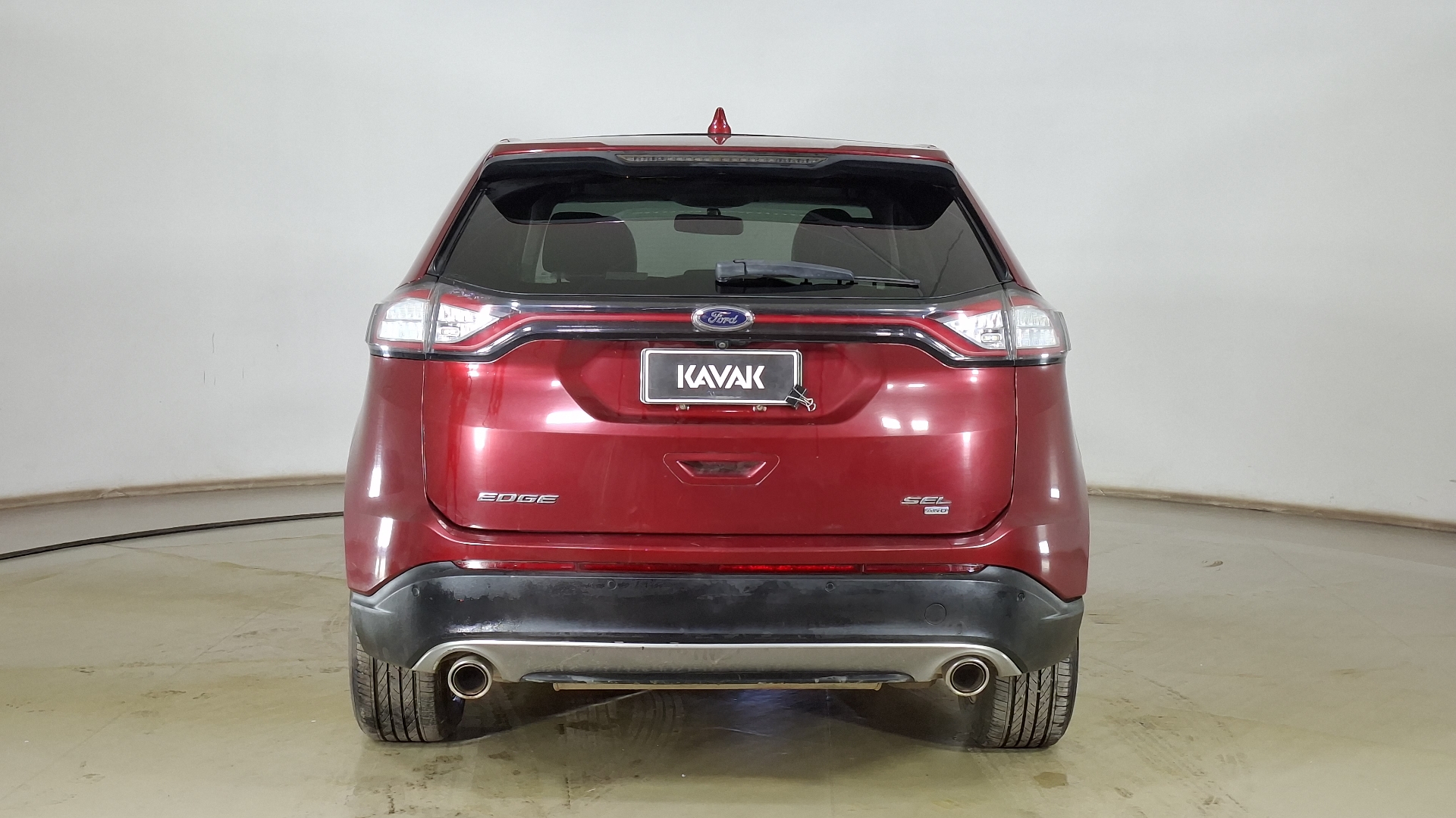 Ford Edge — foto 5 de 17