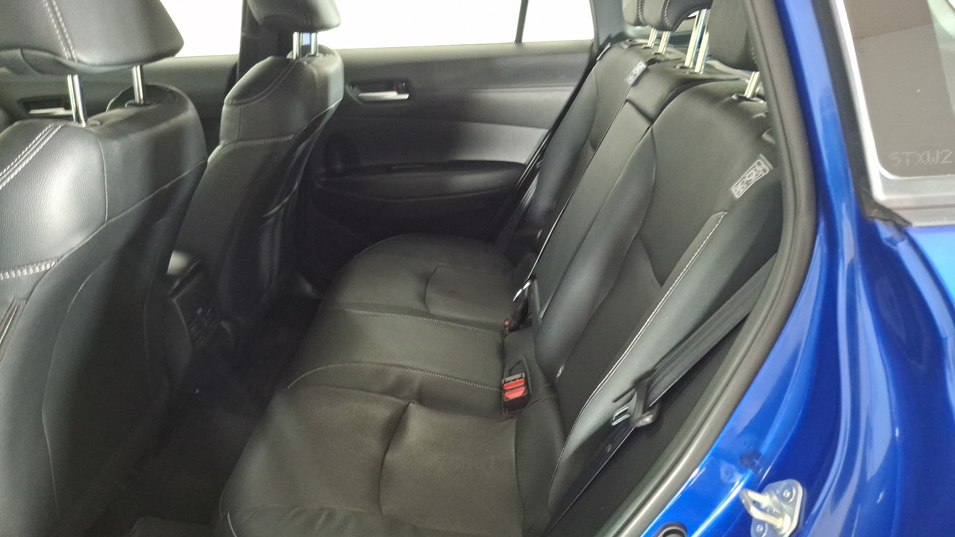 Toyota Corolla Cross — foto 14 de 16
