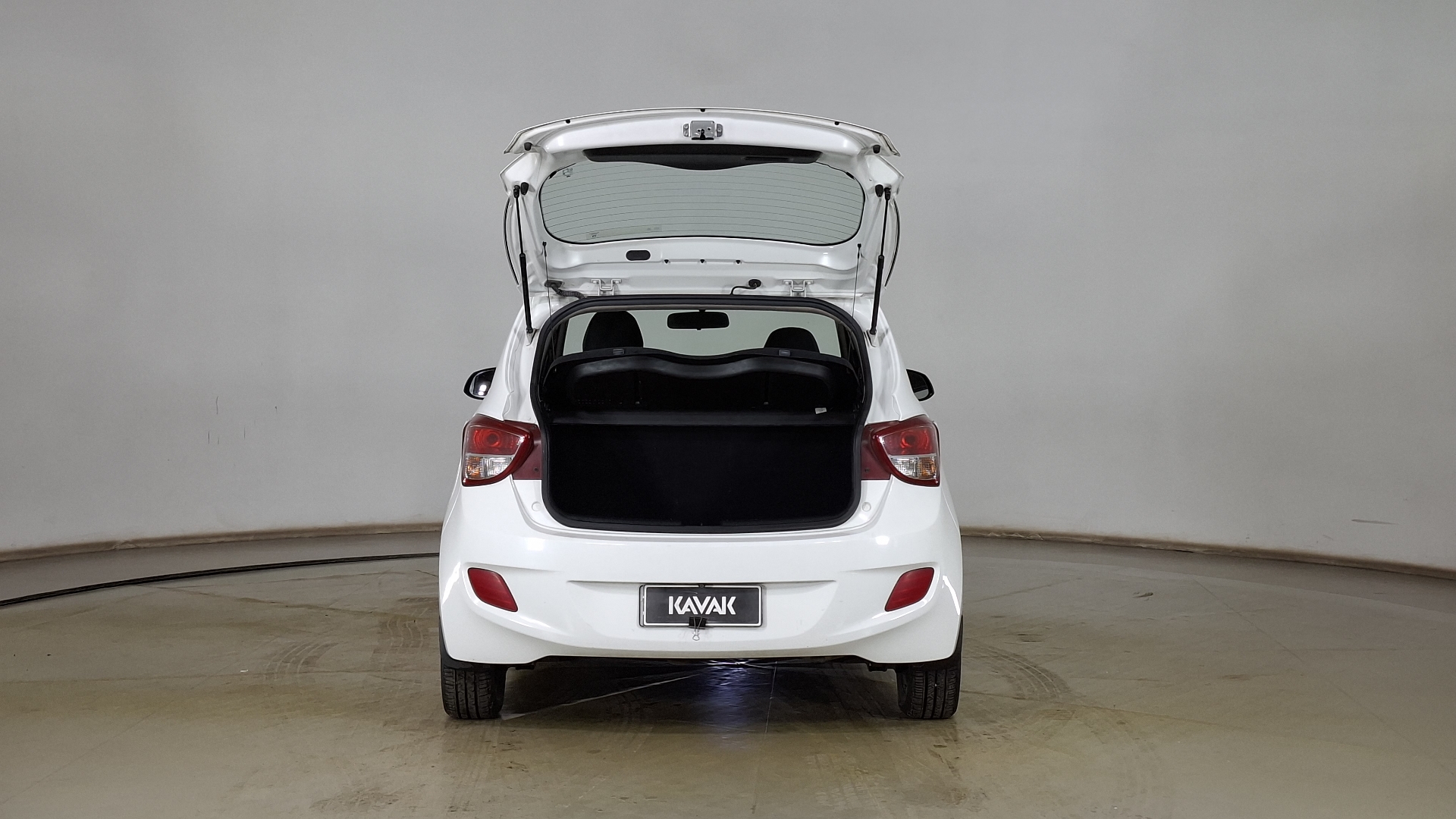 Hyundai Grand I10 — foto 6 de 16