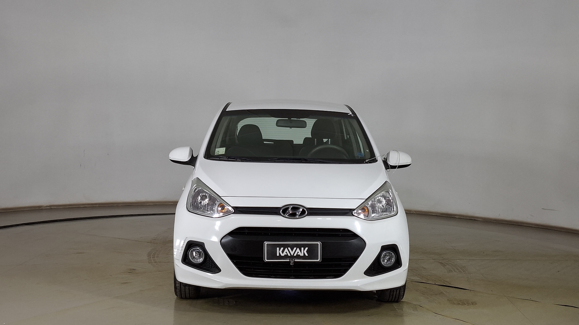 Hyundai Grand I10 — foto 2 de 16