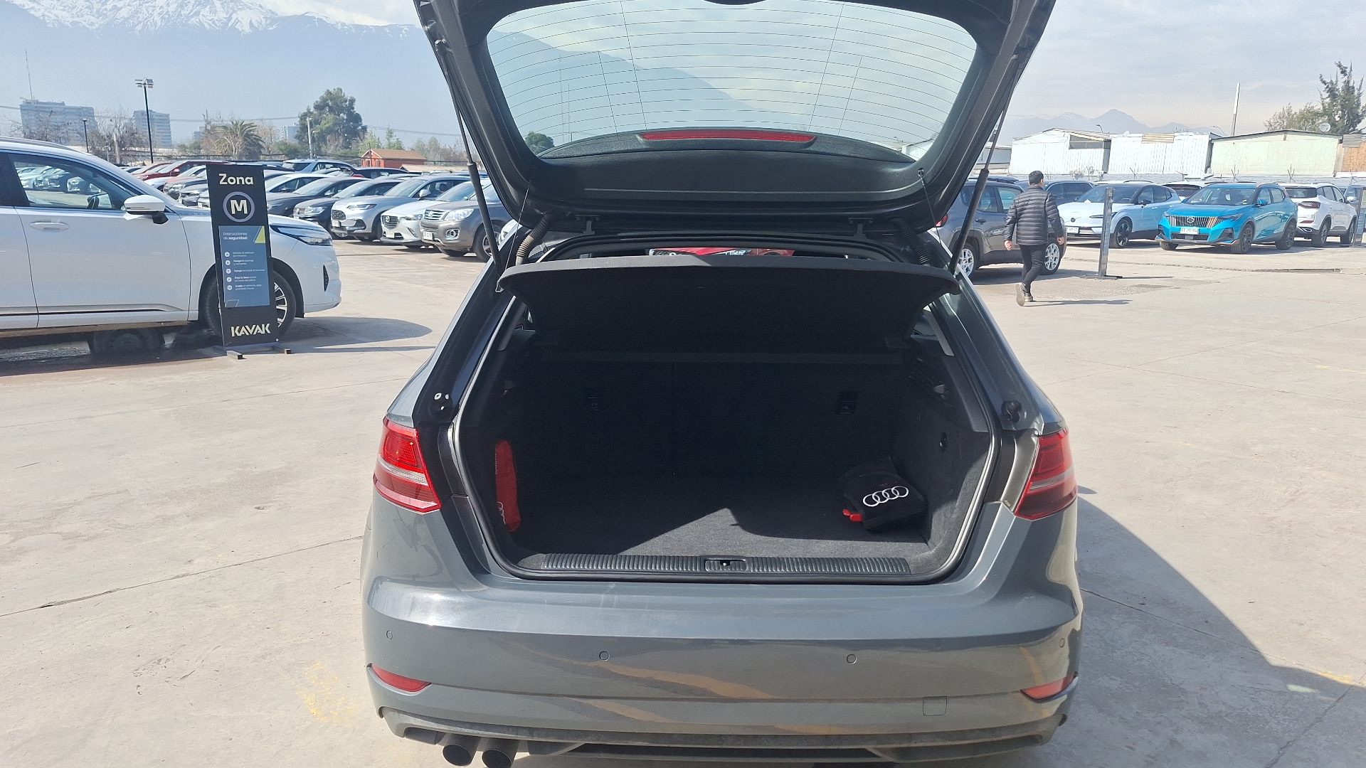 Audi A3 — foto 4 de 14