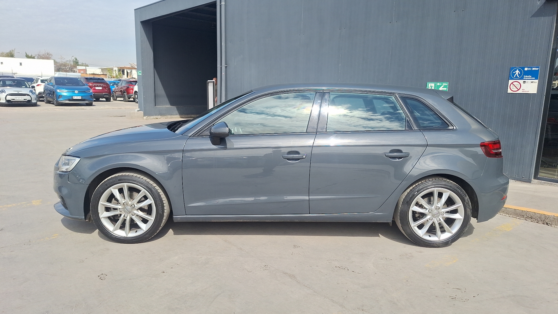Audi A3 — foto 2 de 14