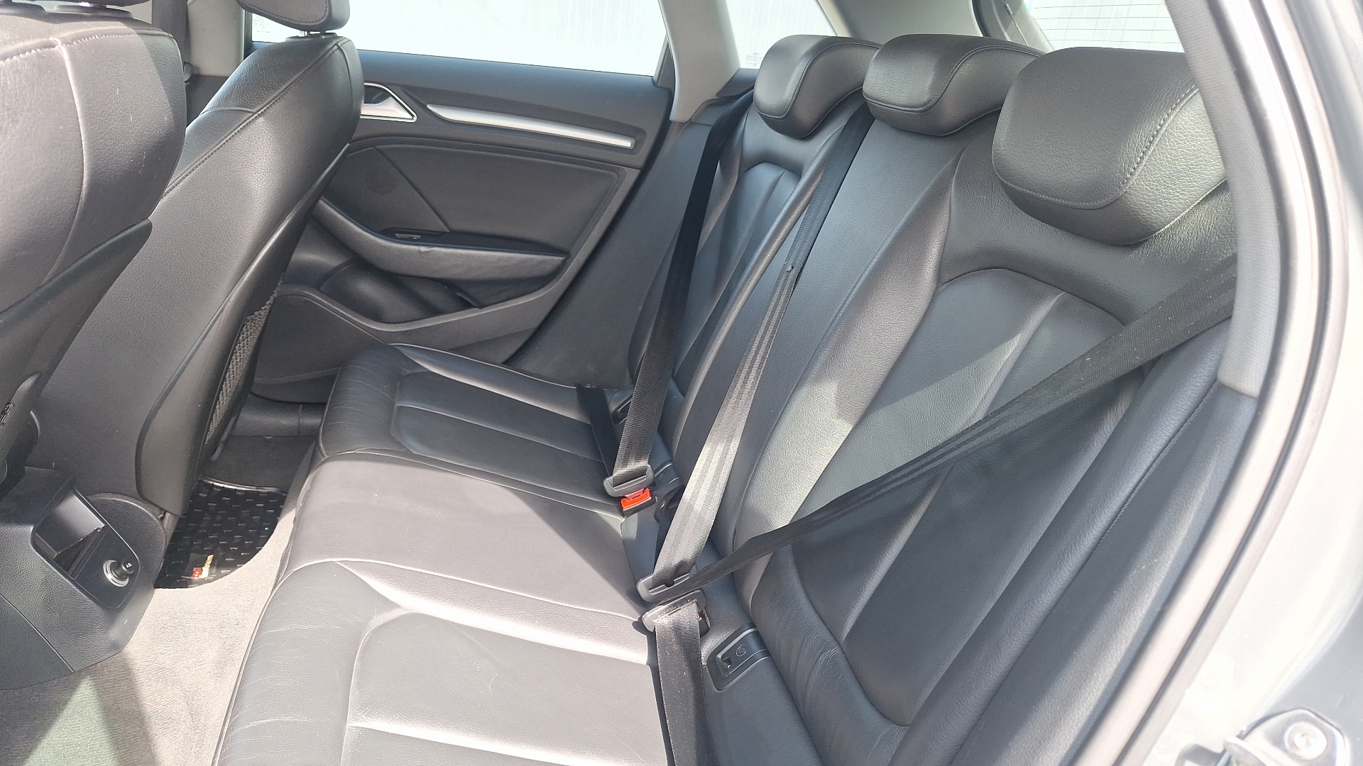 Audi A3 — foto 12 de 14