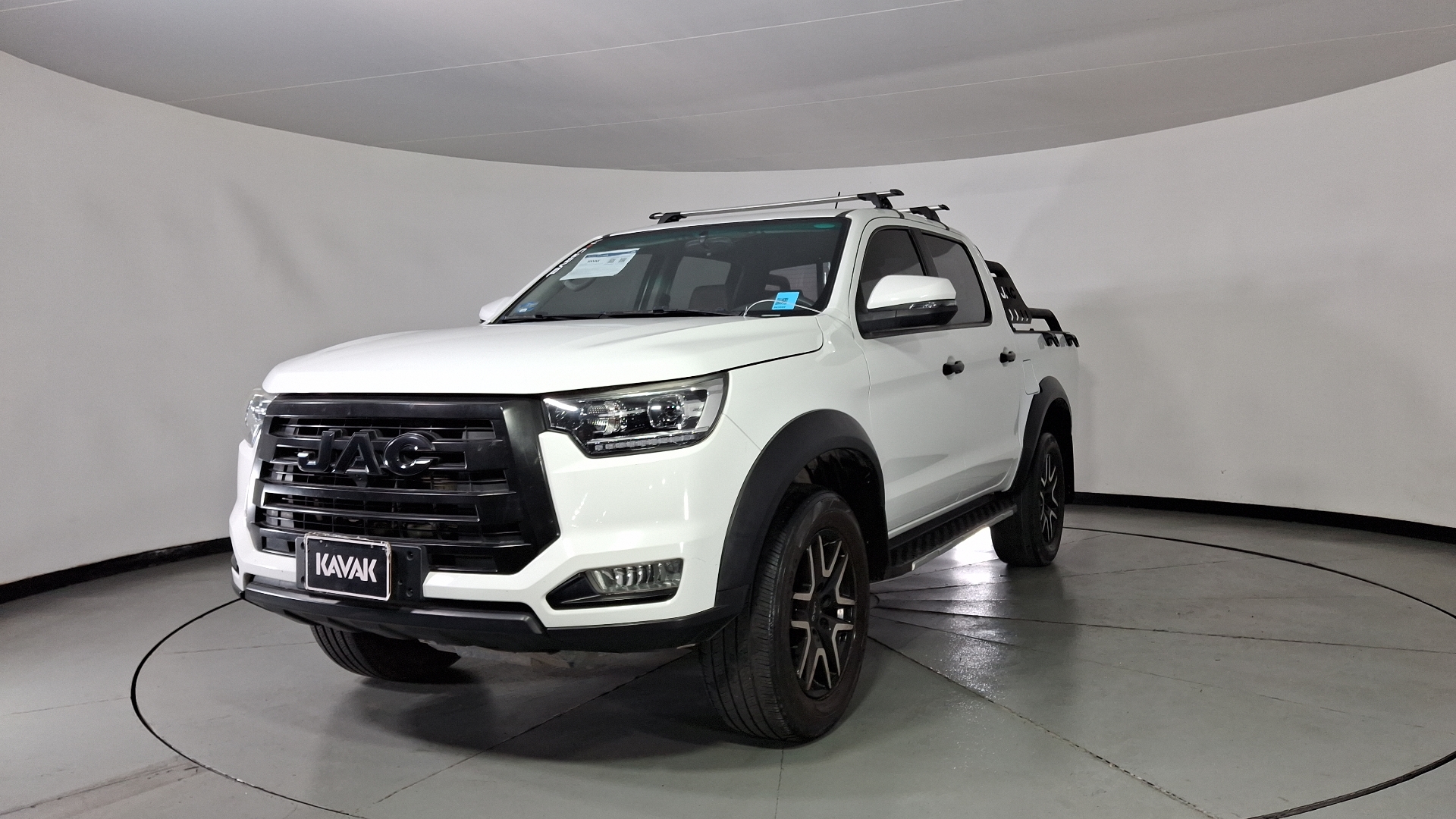 Jac Frison T8 2024