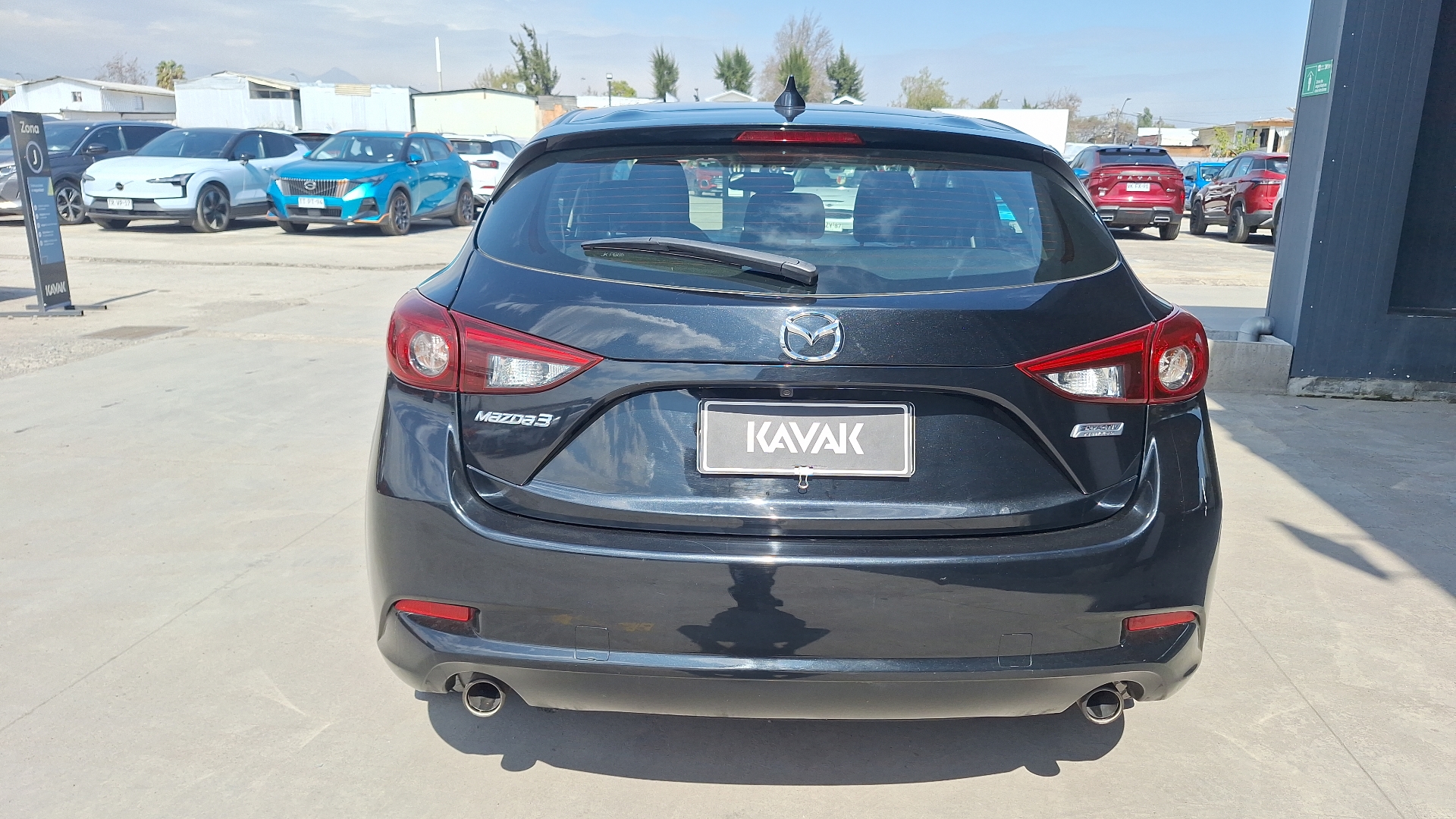 Mazda 3 — foto 3 de 16