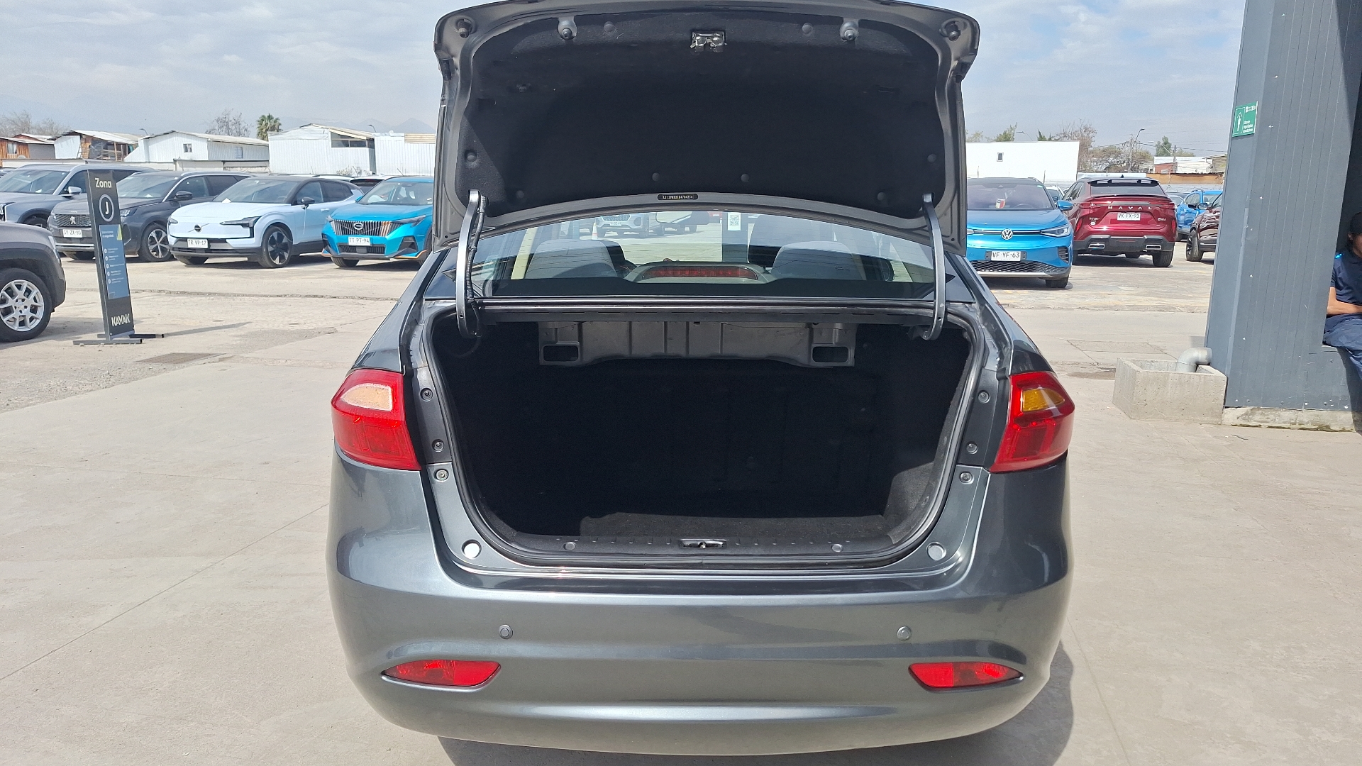 JAC J4 — foto 4 de 14