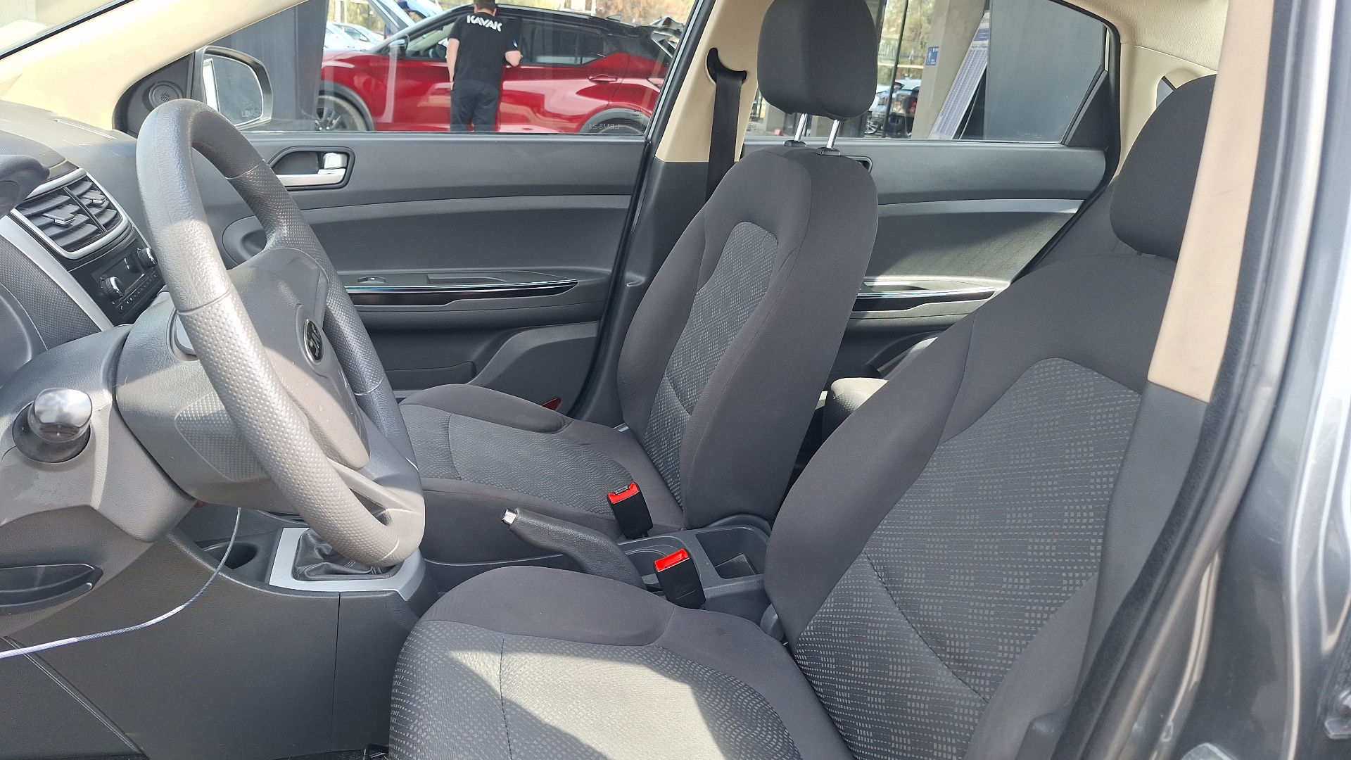 JAC J4 — foto 13 de 14