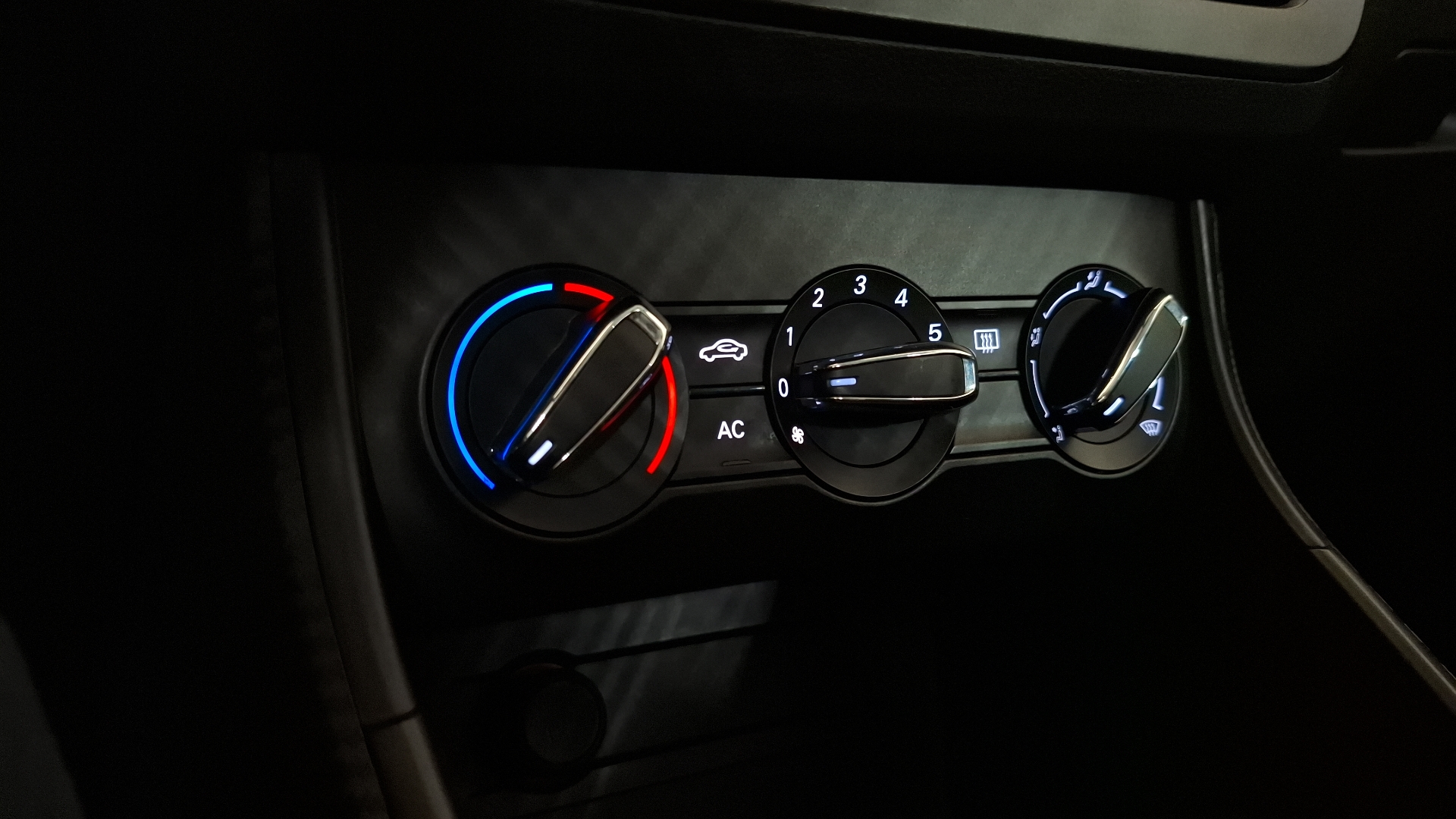 MG Zs — foto 14 de 15