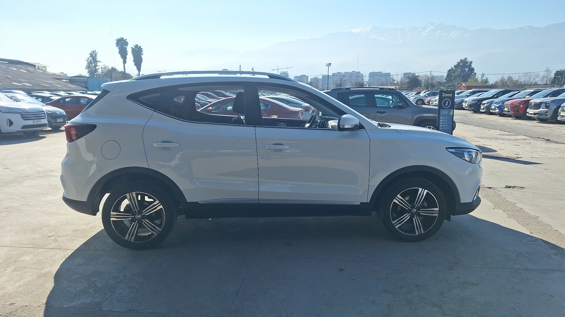MG Zs — foto 5 de 15