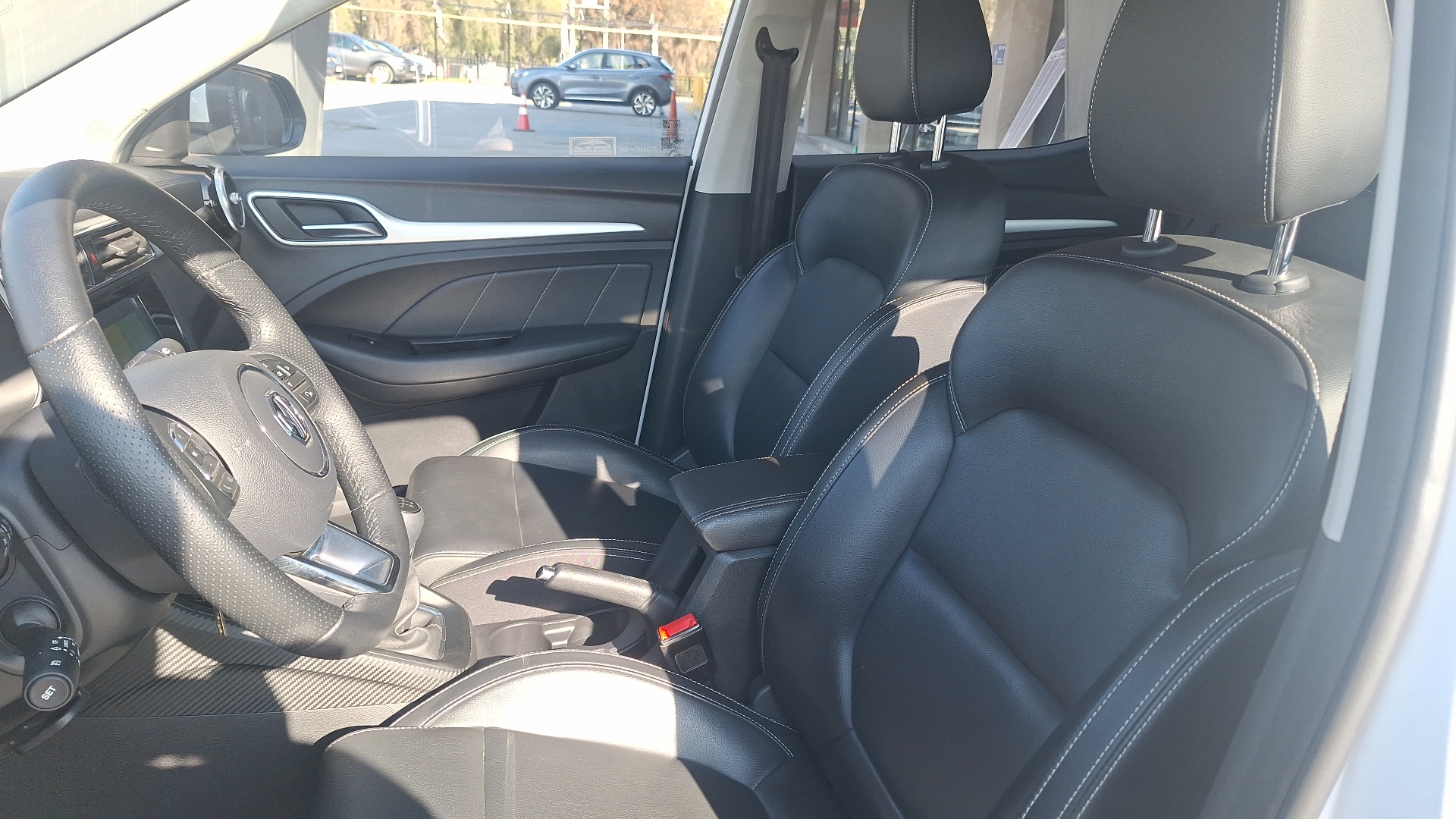 MG Zs — foto 14 de 15