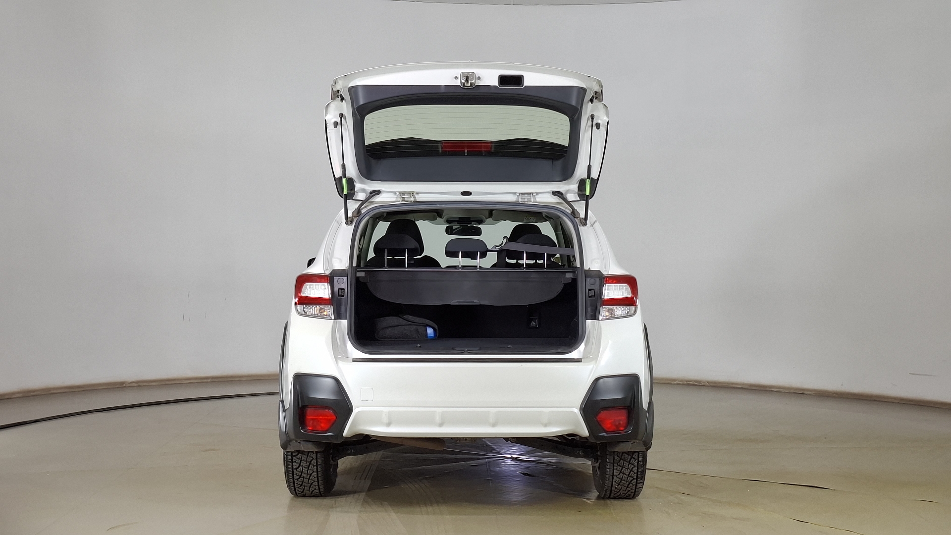 Subaru Xv — foto 6 de 16