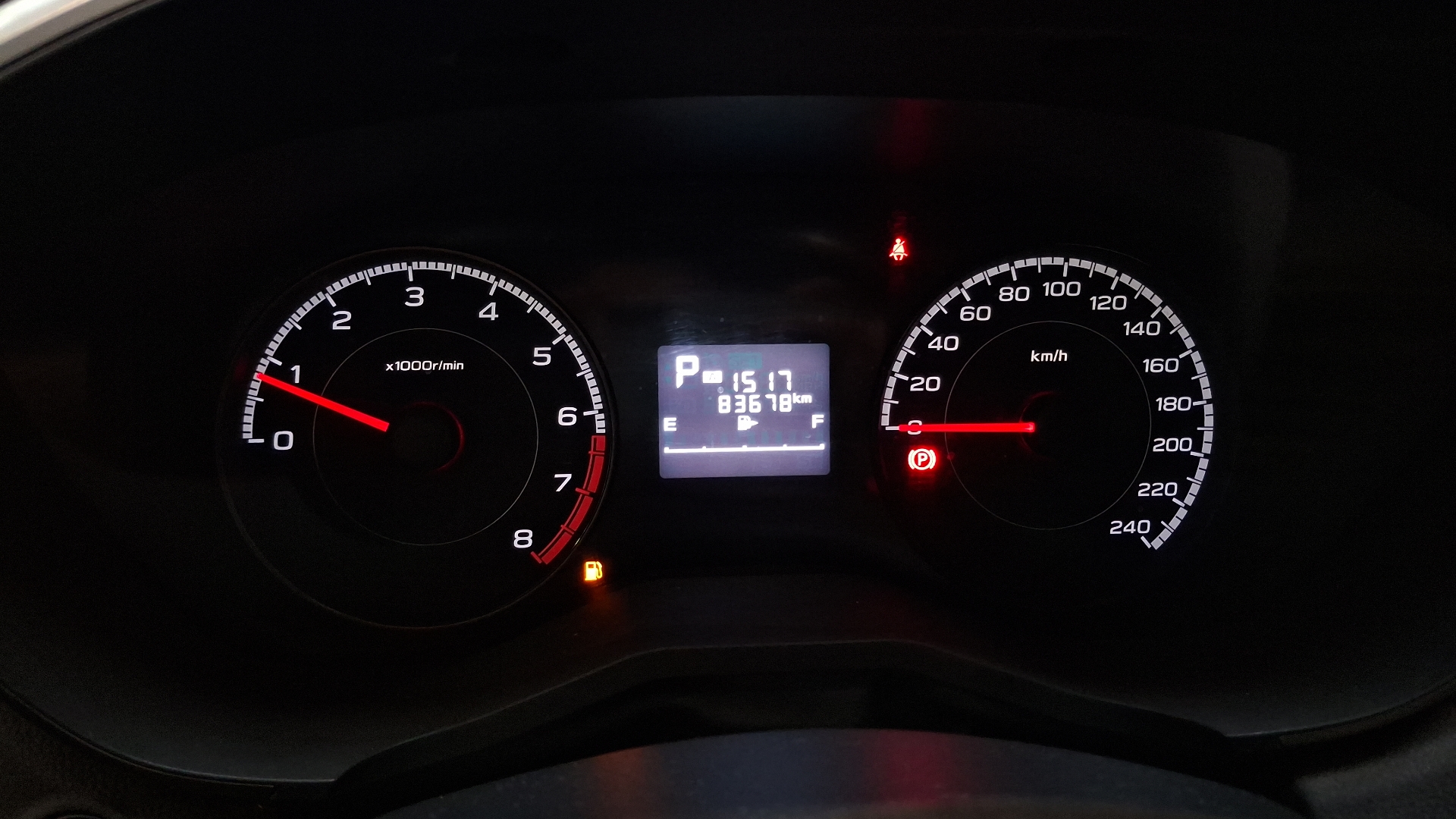 Subaru Xv — foto 9 de 16